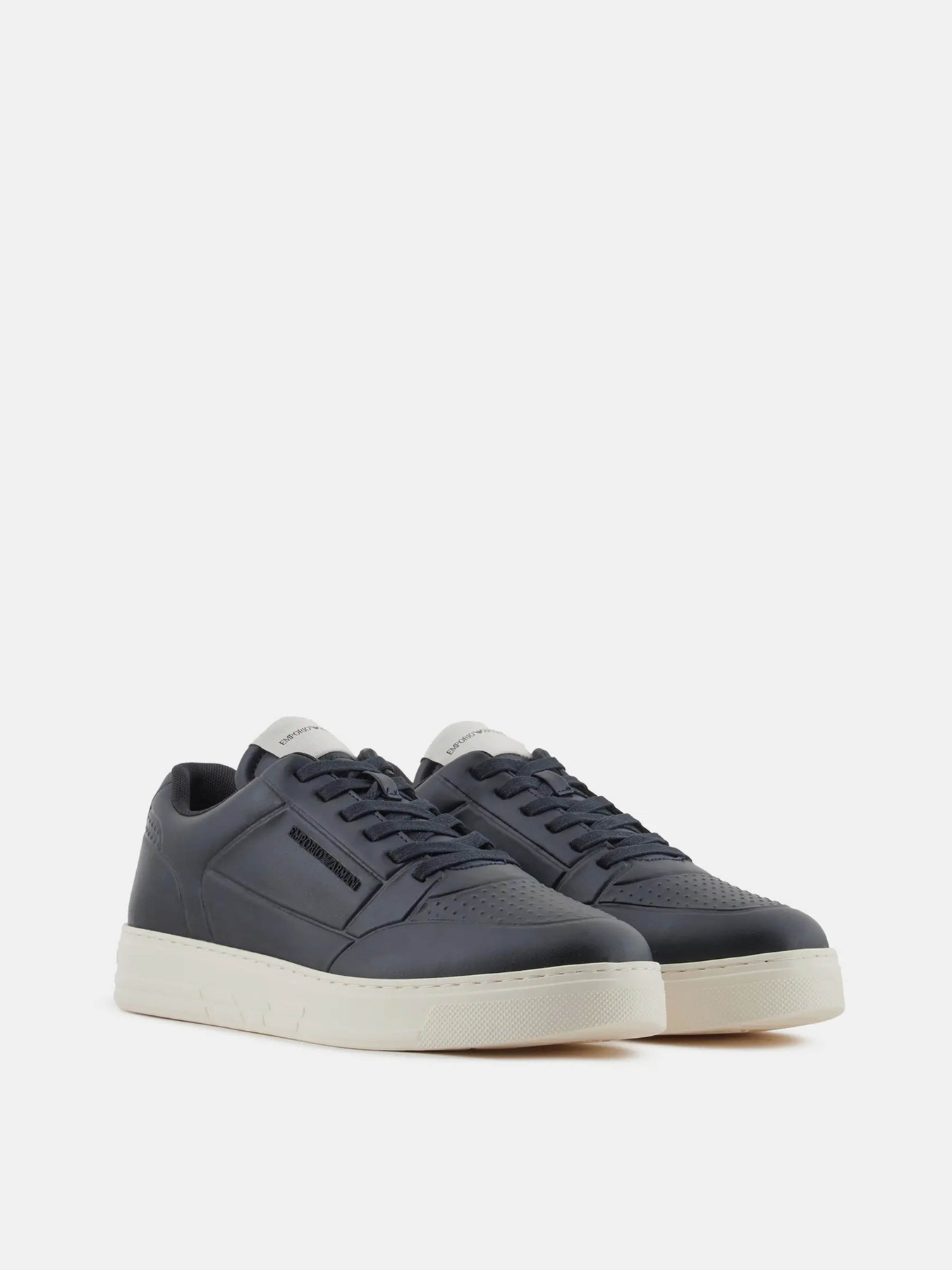 Кроссовки Emporio Armani модель X4X677-XF805-00285 Кроссовки Emporio Armani модель X4X677-XF805-00285 Фото