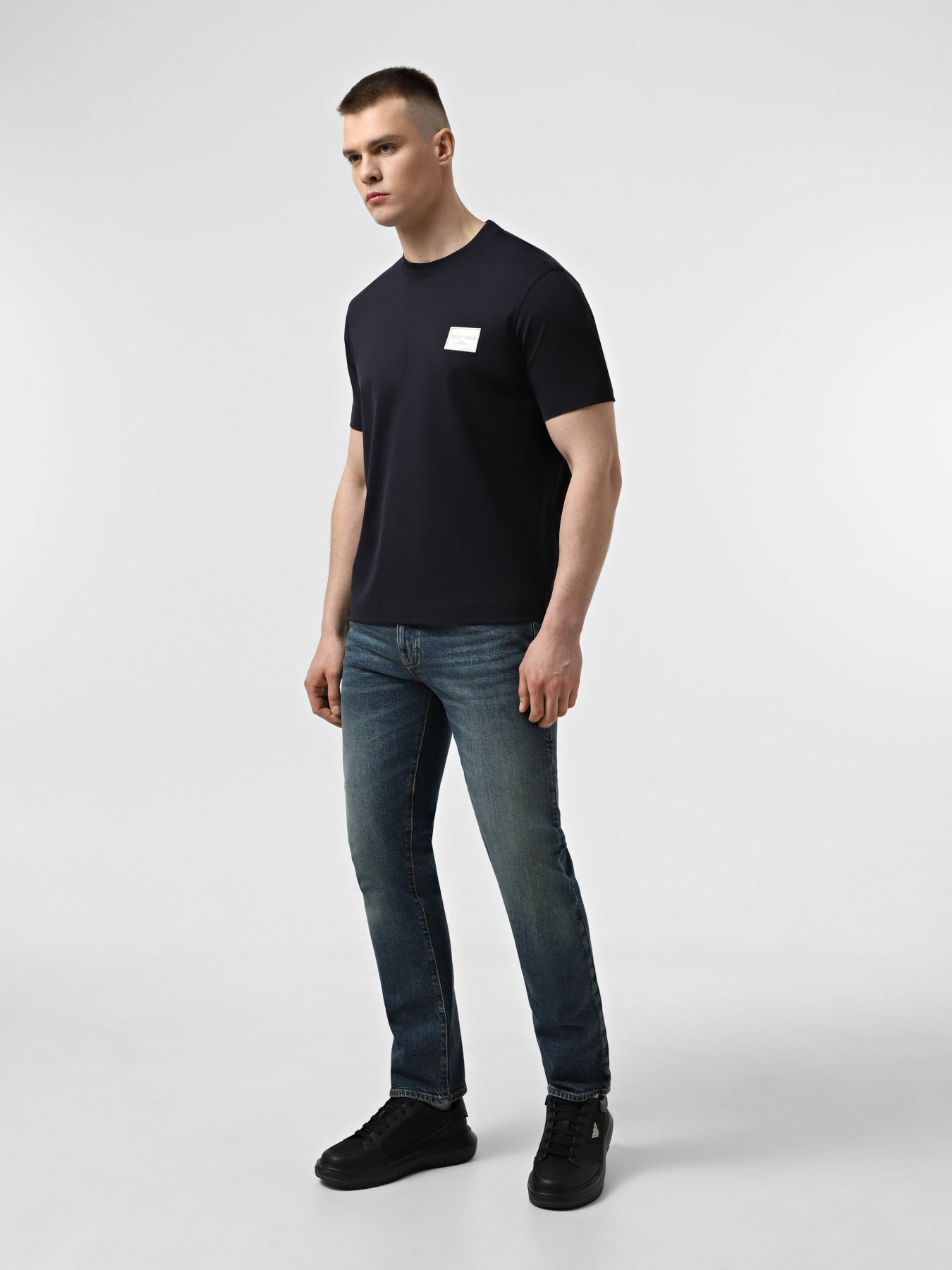 Кроссовки Emporio Armani модель X4X633-XR325-K001 Фото