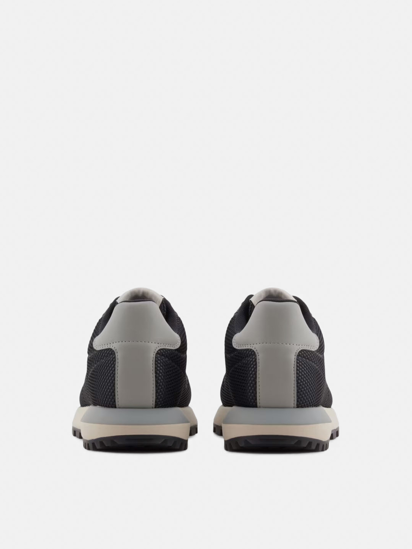 Кроссовки Emporio Armani модель X4X684-XR324-U555 Кроссовки Emporio Armani модель X4X684-XR324-U555 Фото