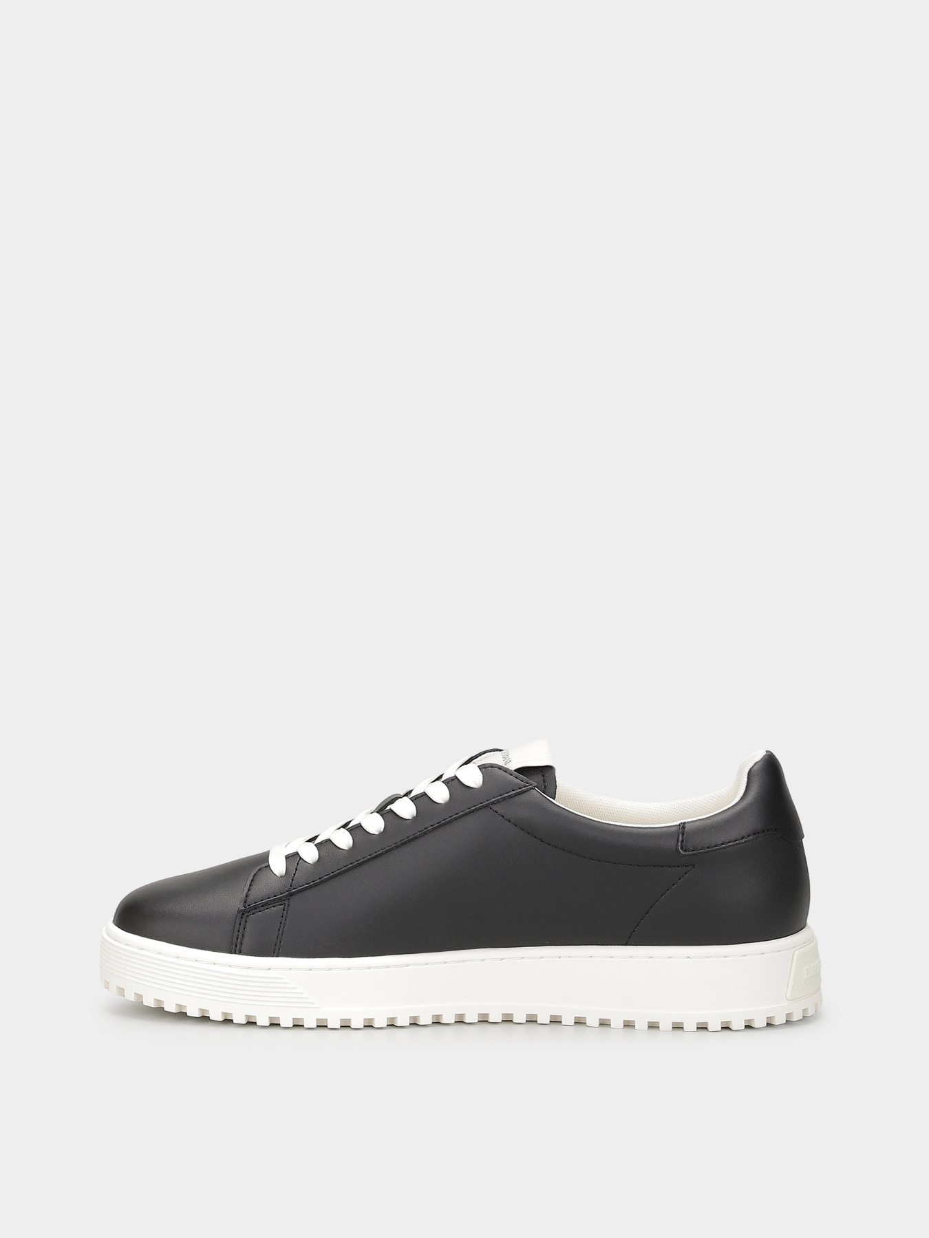 Кроссовки Emporio Armani модель X4X690-XF846-00002 Фото