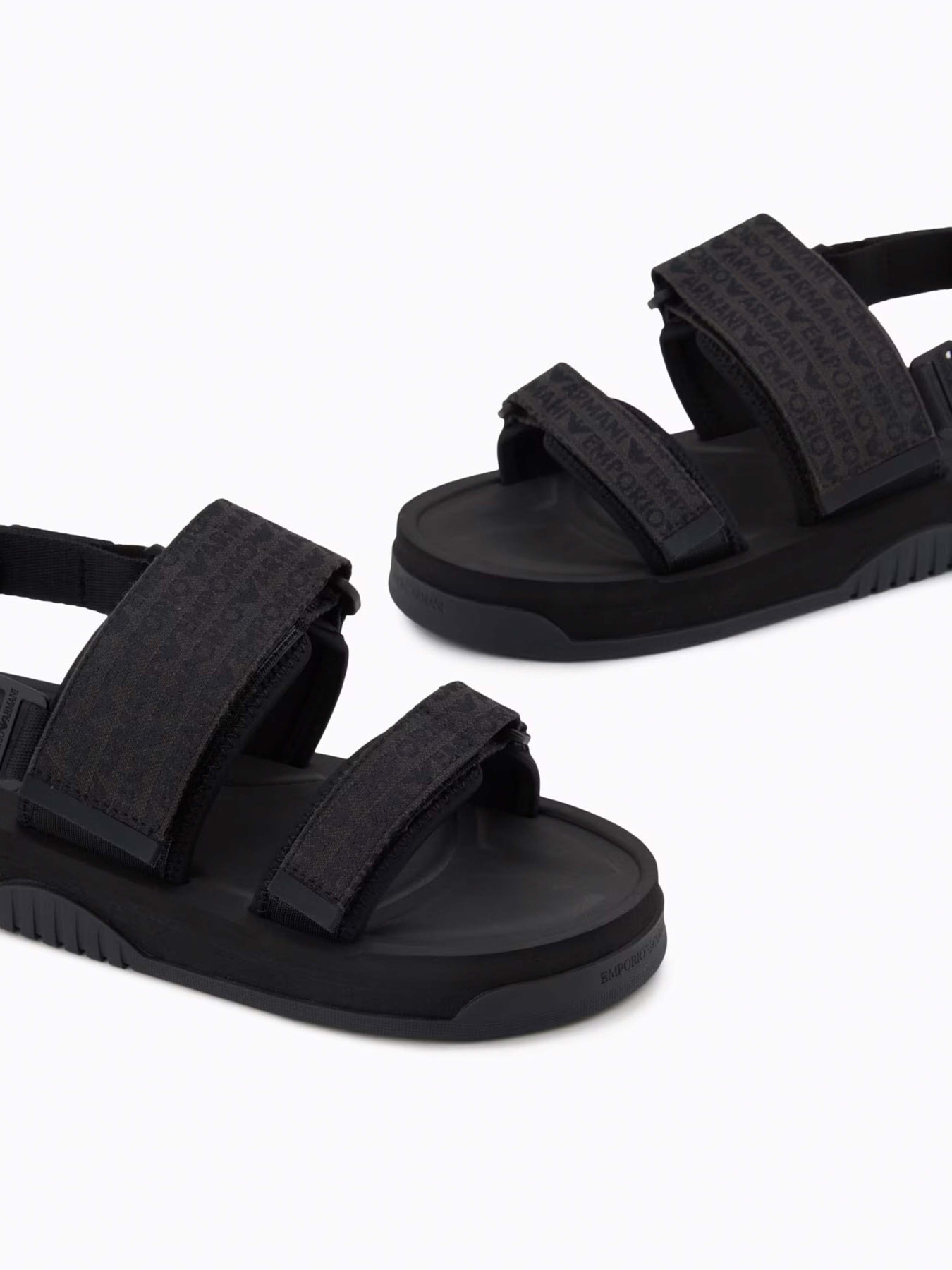 Сандалии Emporio Armani модель X4P141-XR343-K001 Сандалии Emporio Armani модель X4P141-XR343-K001 Фото