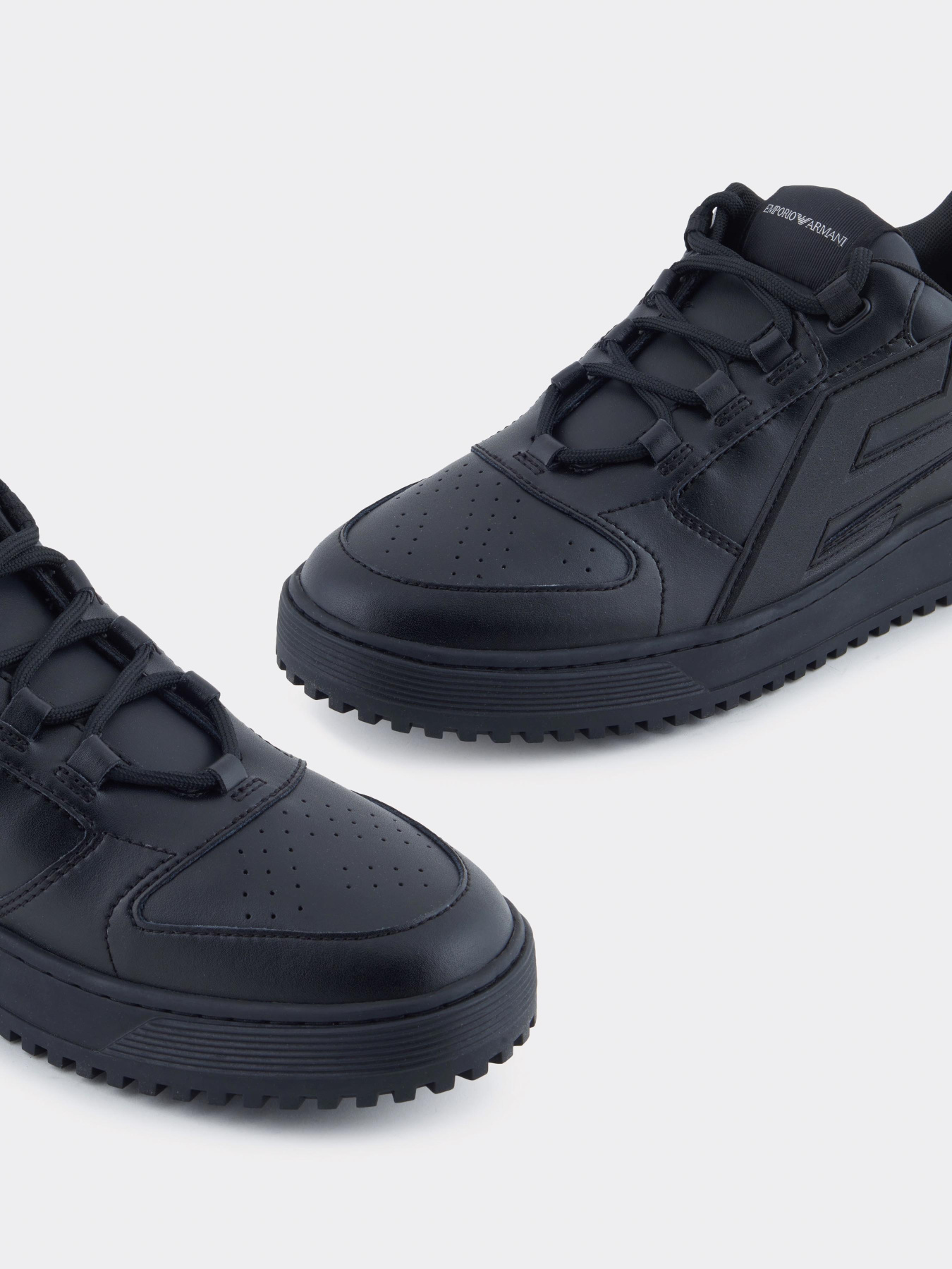 Кеды Emporio Armani модель EM003670-AF19554-UC001 Фото
