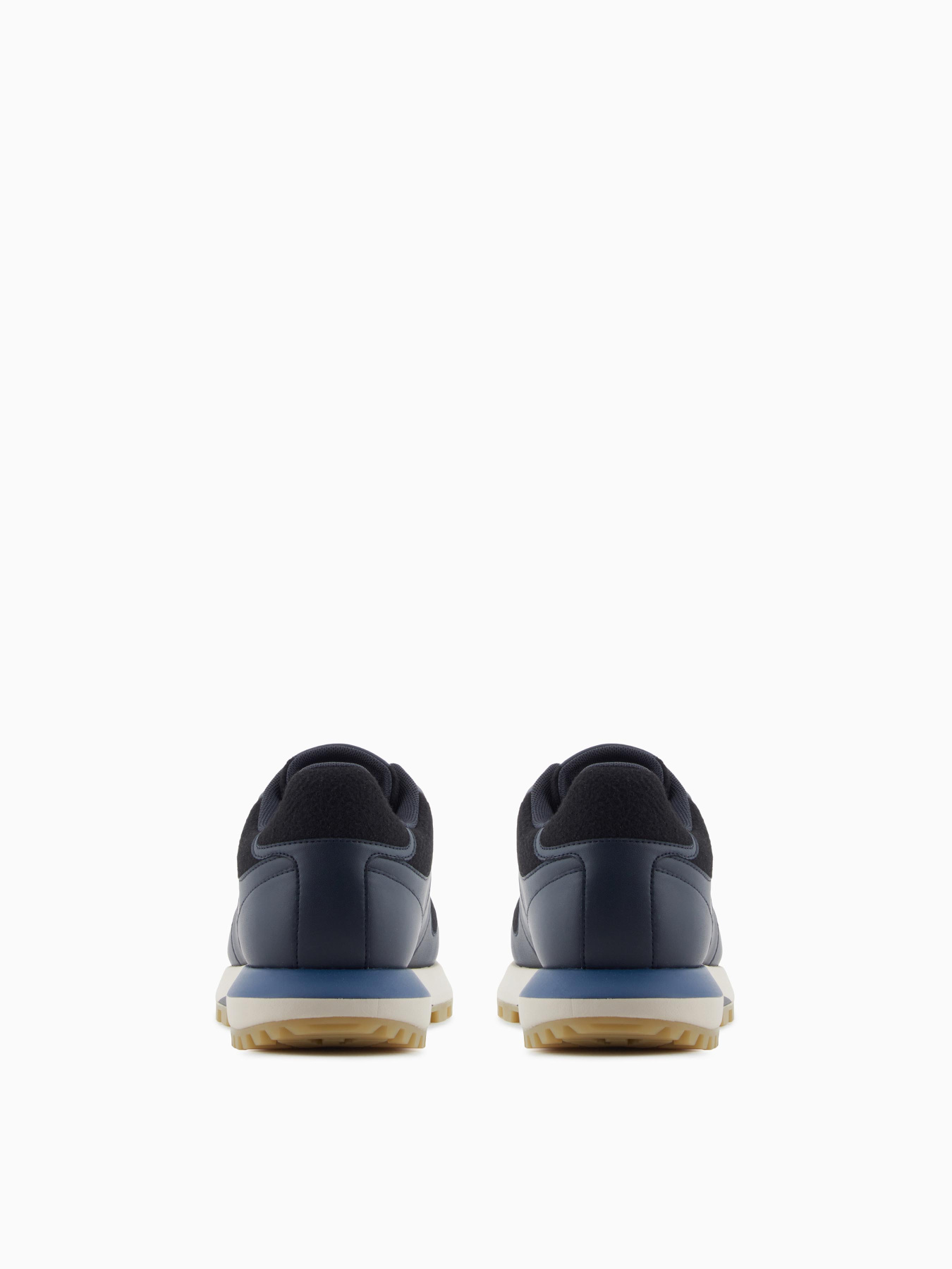 Кроссовки Emporio Armani модель EM002851-AF18013-ZB005 Кроссовки Emporio Armani модель EM002851-AF18013-ZB005 Фото