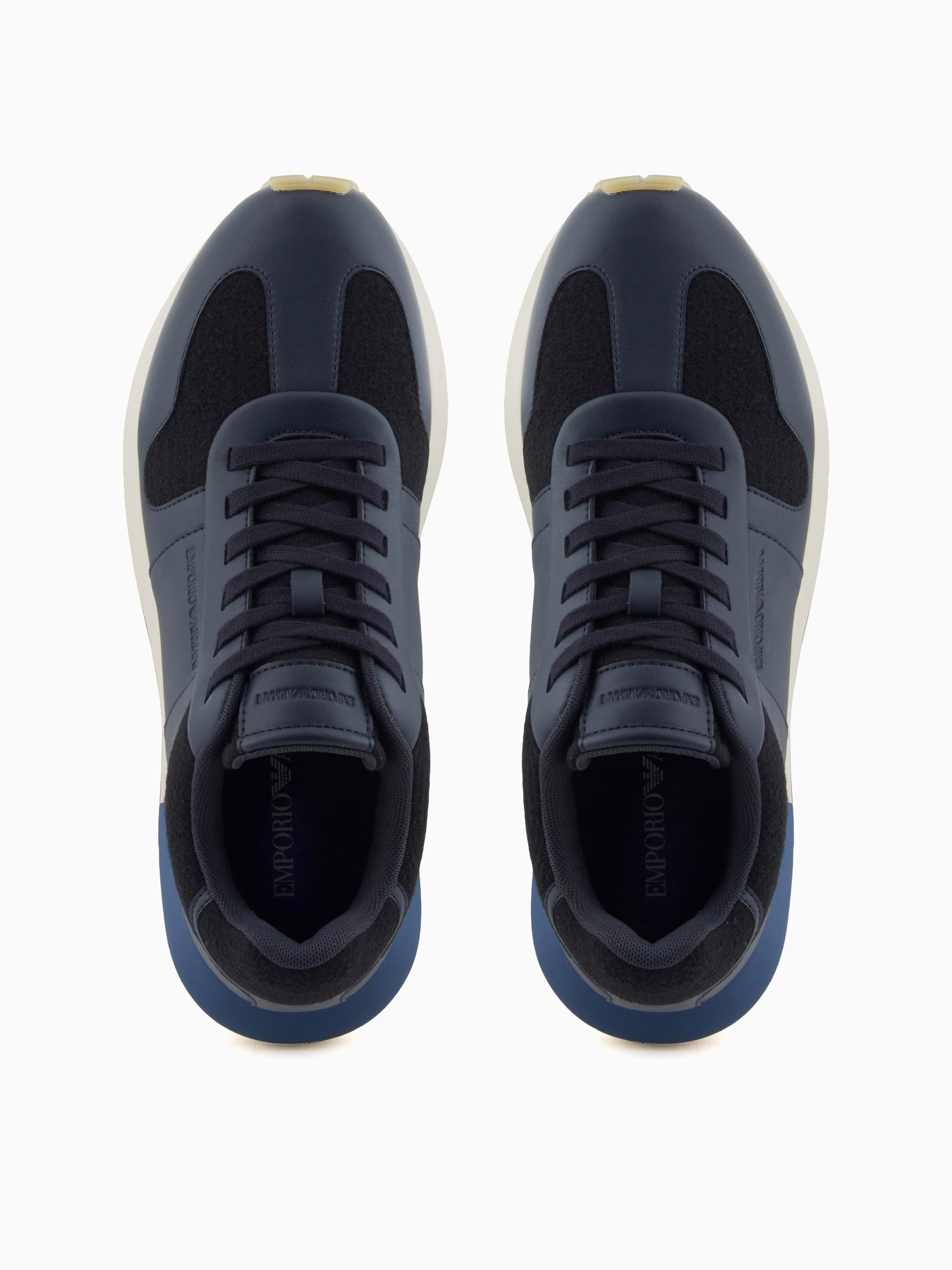 Кроссовки Emporio Armani модель EM002851-AF18013-ZB005 Кроссовки Emporio Armani модель EM002851-AF18013-ZB005 Фото
