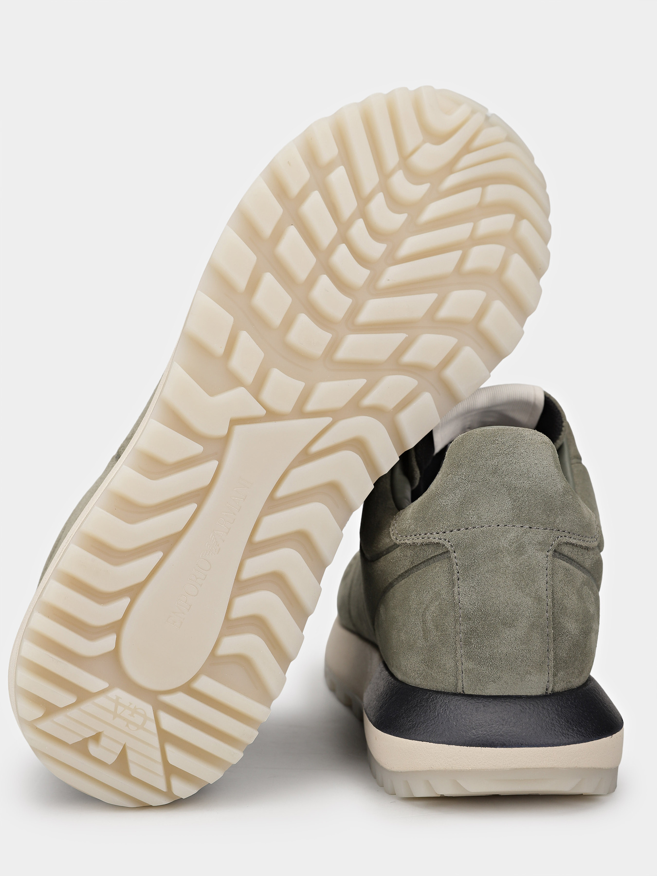 Кроссовки Emporio Armani модель EM003740-AF19728-U7042 Кроссовки Emporio Armani модель EM003740-AF19728-U7042 Фото