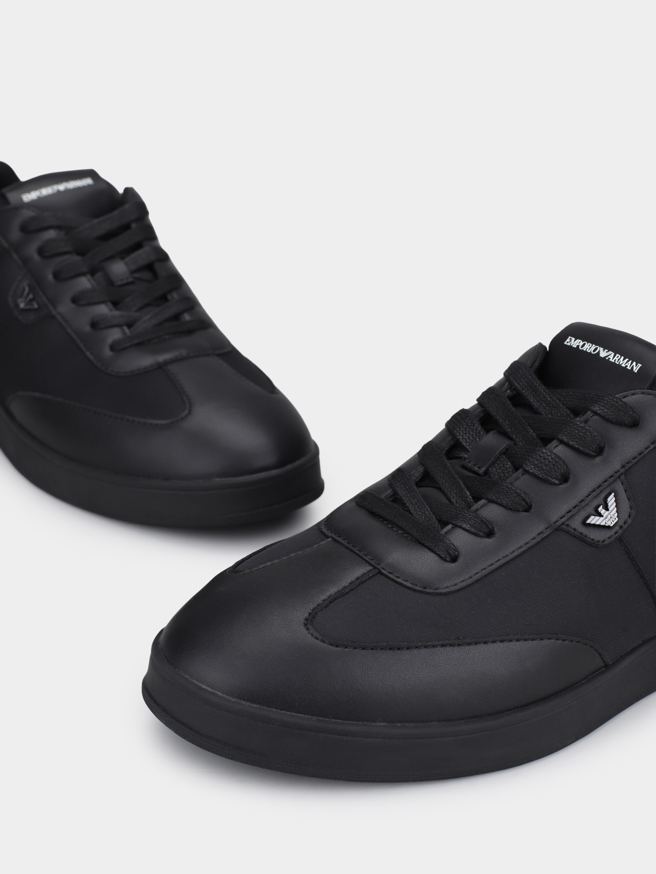 Кеды Emporio Armani модель EM003062-AF18210-UC001 Кеды Emporio Armani модель EM003062-AF18210-UC001 Фото