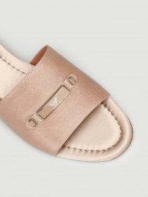 Шлёпанцы Emporio Armani модель X3P752-XF535-00124 Фото