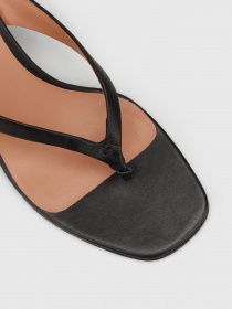 Шлёпанцы Emporio Armani модель X3Q074-XF271-00002 Фото