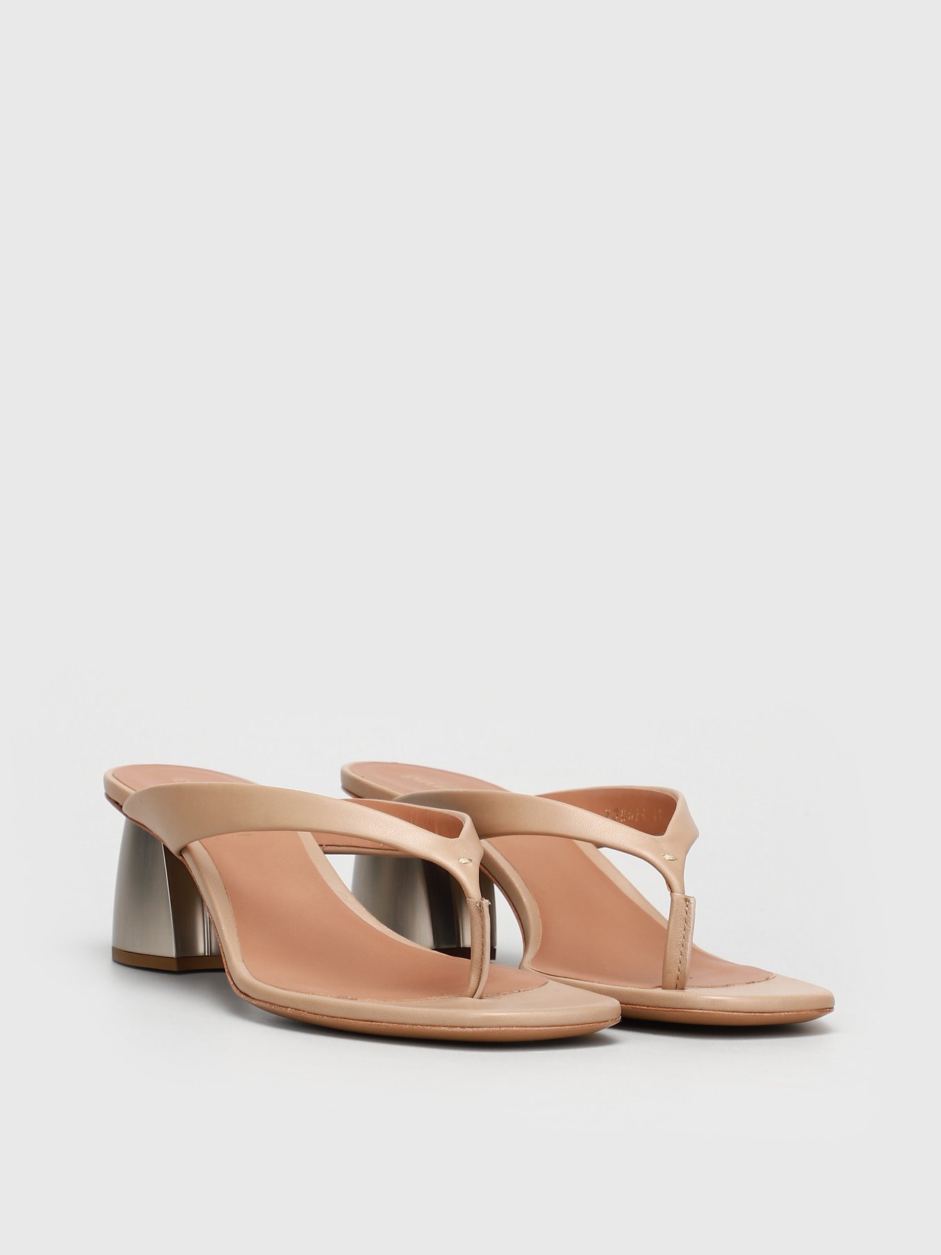 Шлёпанцы Emporio Armani модель X3Q074-XF271-00530 Фото