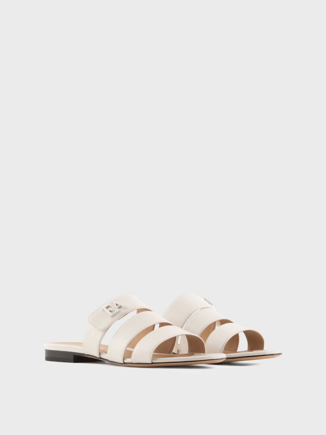 Шльопанці Emporio Armani модель X3P816-XF271-00395 Шльопанці Emporio Armani модель X3P816-XF271-00395 Фото