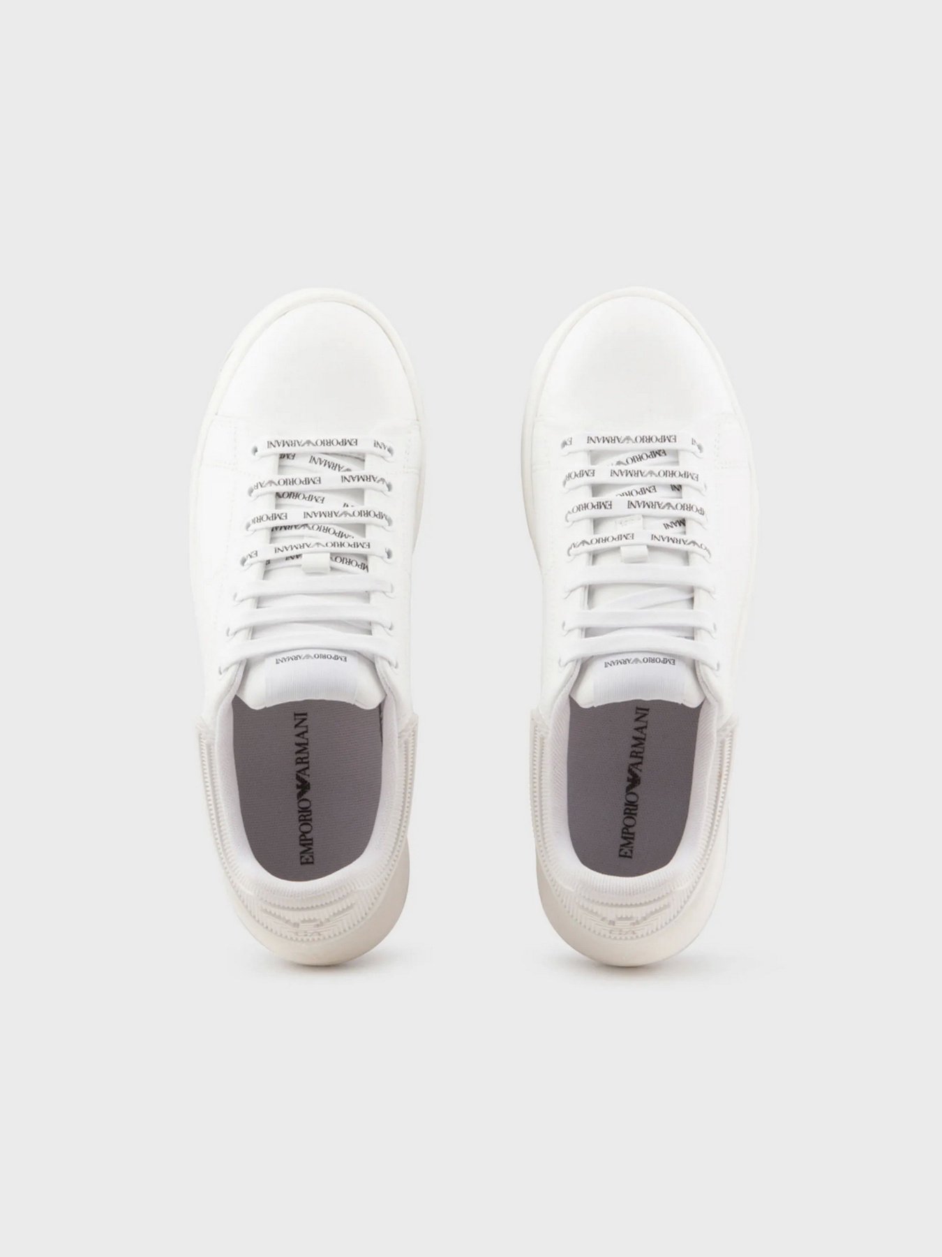 Кроссовки Emporio Armani модель X3X024-XN825-A222 Фото