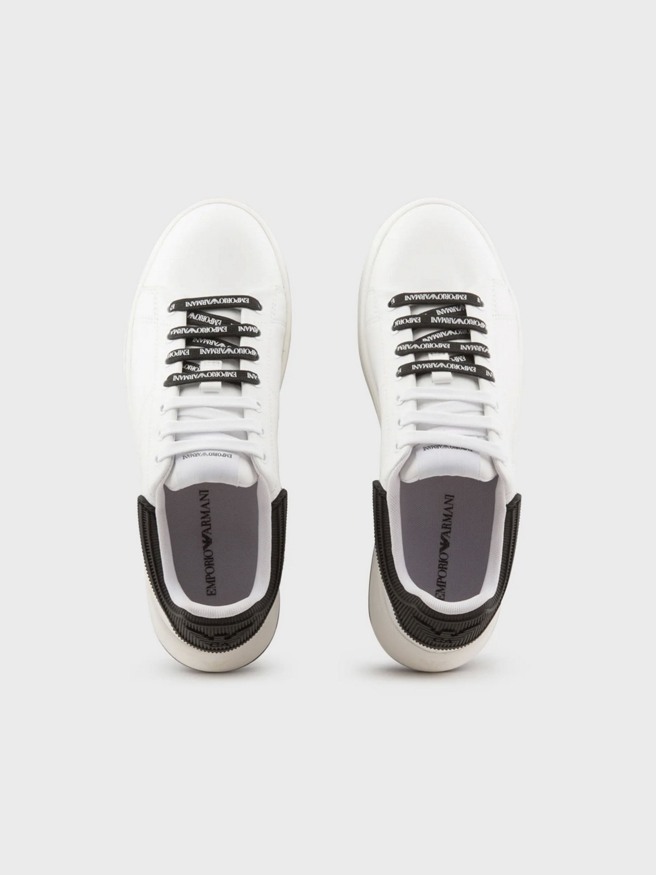 Кроссовки Emporio Armani модель X3X024-XN825-D611 Фото