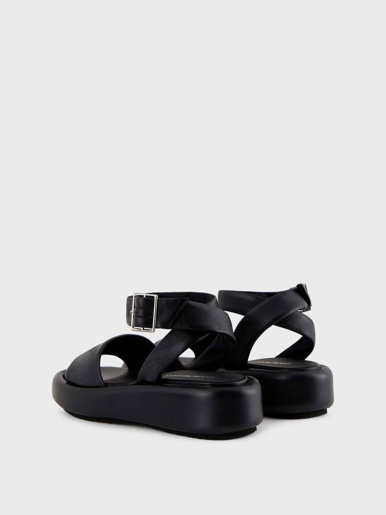 Сандалии Emporio Armani модель X3P807-XF271-00002 Сандалии Emporio Armani модель X3P807-XF271-00002 Фото