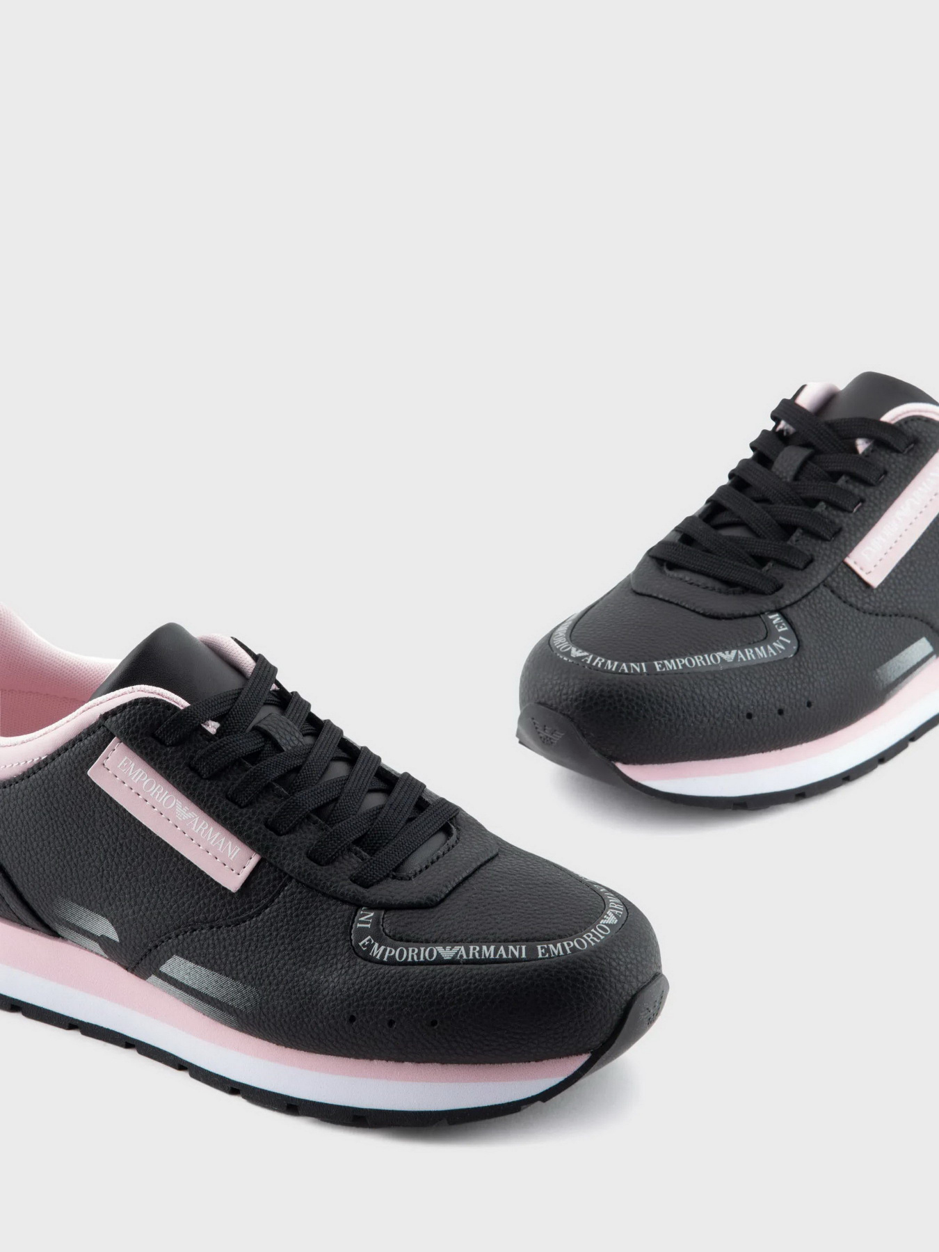 Кроссовки Emporio Armani модель X3X181-XN826-R288 Фото