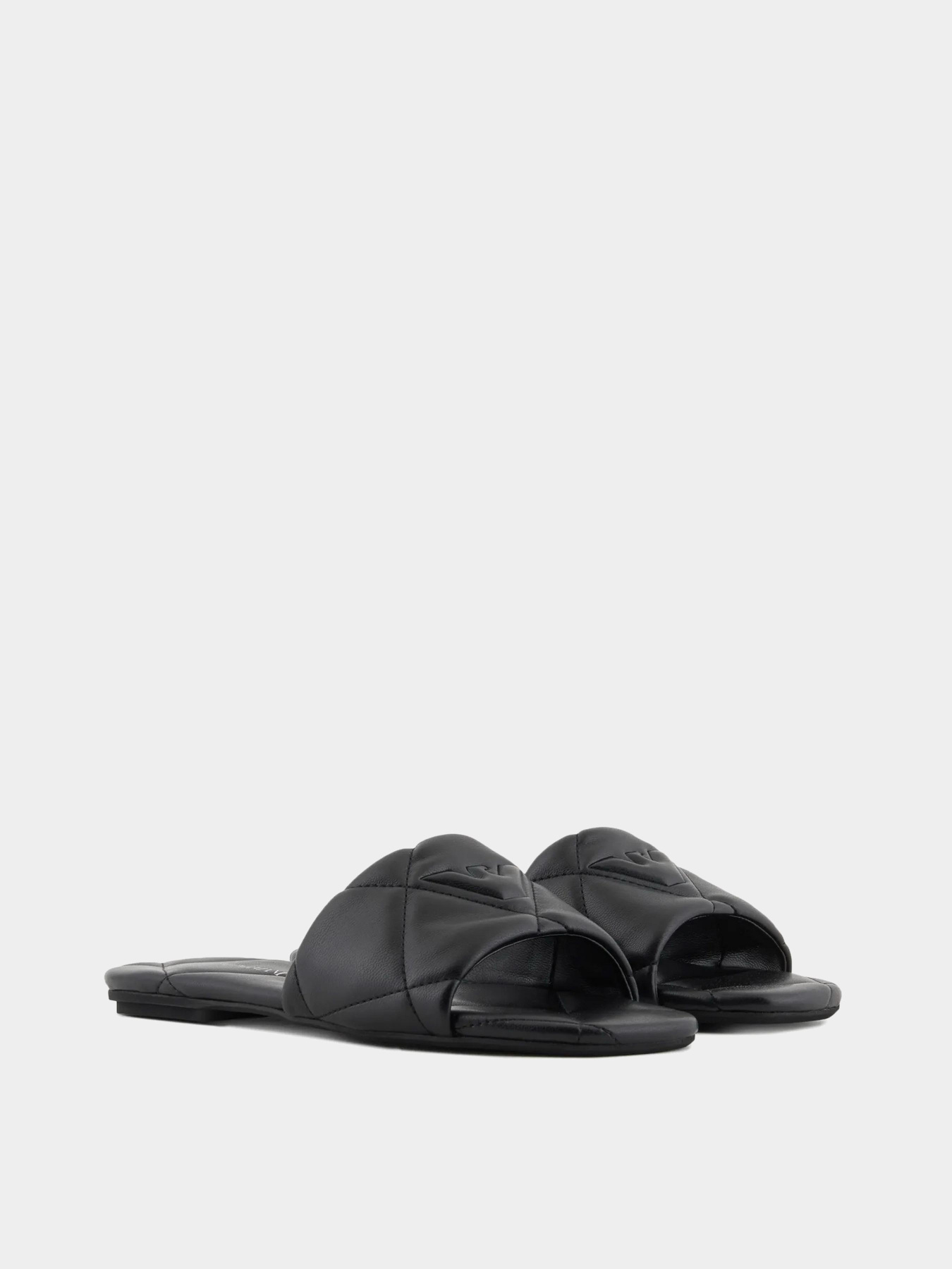 Шльопанці Emporio Armani модель X3P826-XF770-00002 Шльопанці Emporio Armani модель X3P826-XF770-00002 Фото
