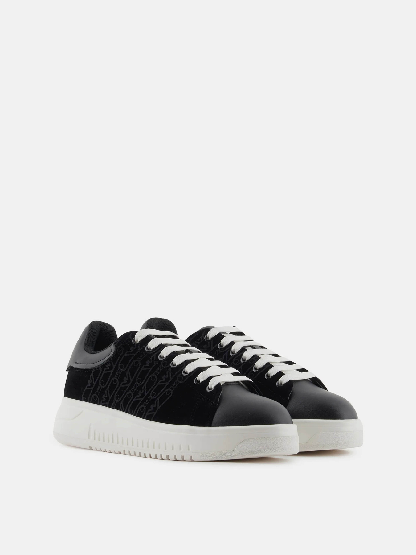 Кроссовки Emporio Armani модель X3X024-XR228-00002 Кроссовки Emporio Armani модель X3X024-XR228-00002 Фото
