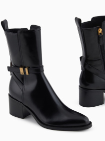Черевики та чоботи Emporio Armani модель EW002293-AF17518-UC001 Фото