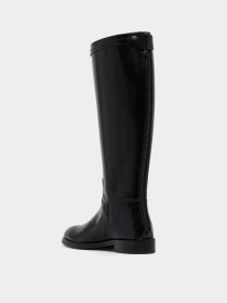 Черевики та чоботи Emporio Armani модель EW002913-AF17517-UC001 Фото