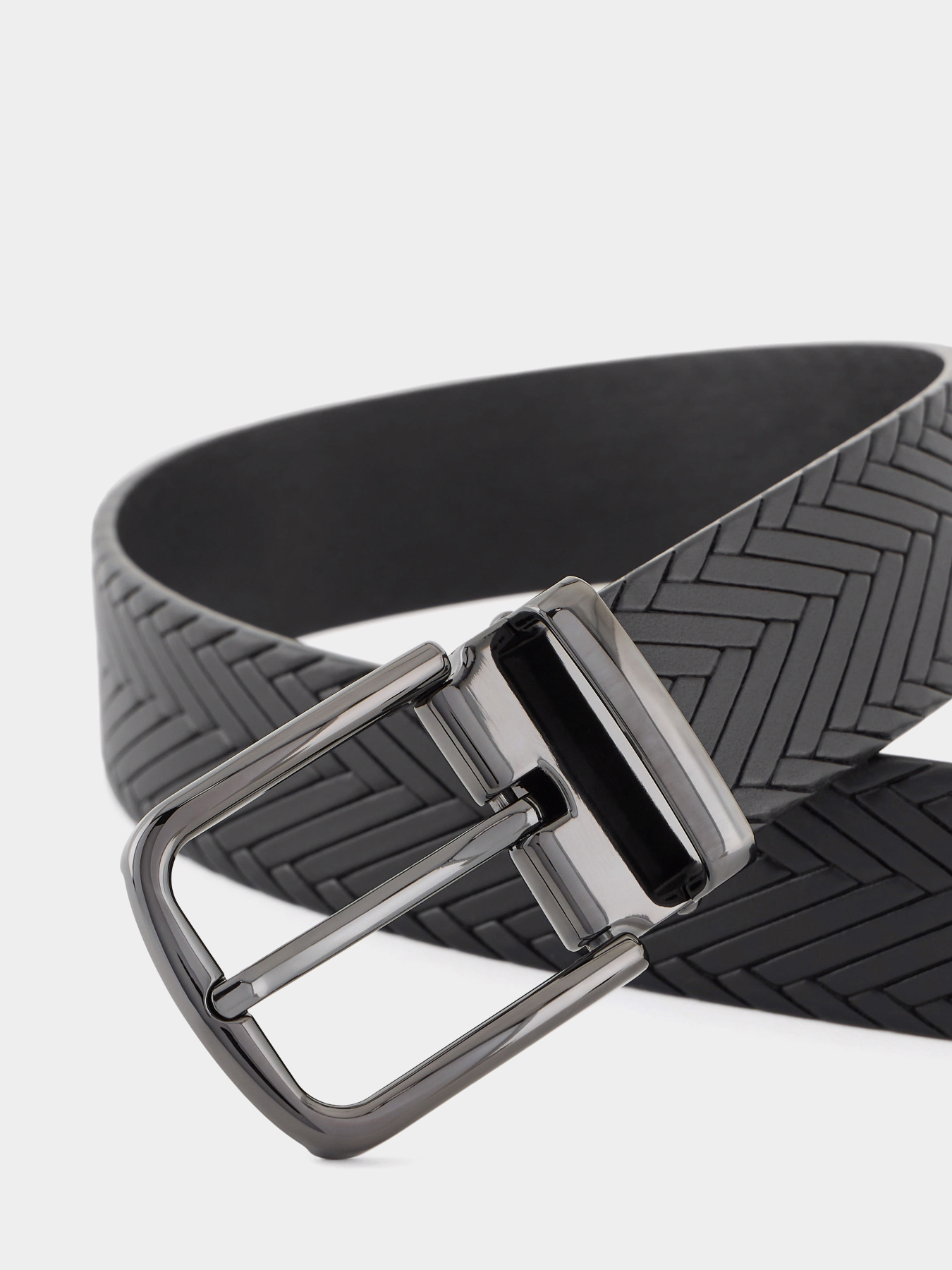 Ремені Emporio Armani модель EM001762-AF14629-UC001 Ремені Emporio Armani модель EM001762-AF14629-UC001 Фото