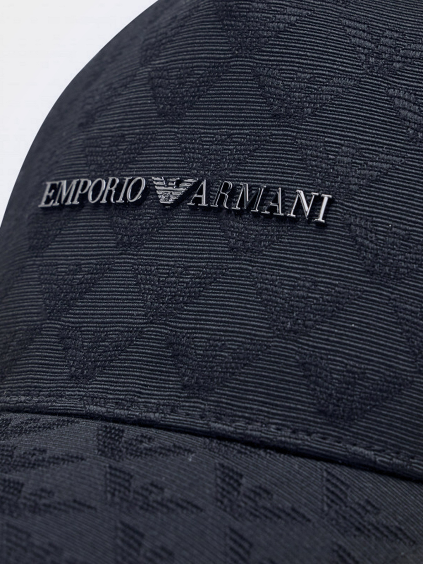 Шапки и кепки Emporio Armani модель 627924-CC985-00033 Шапки и кепки Emporio Armani модель 627924-CC985-00033 Фото