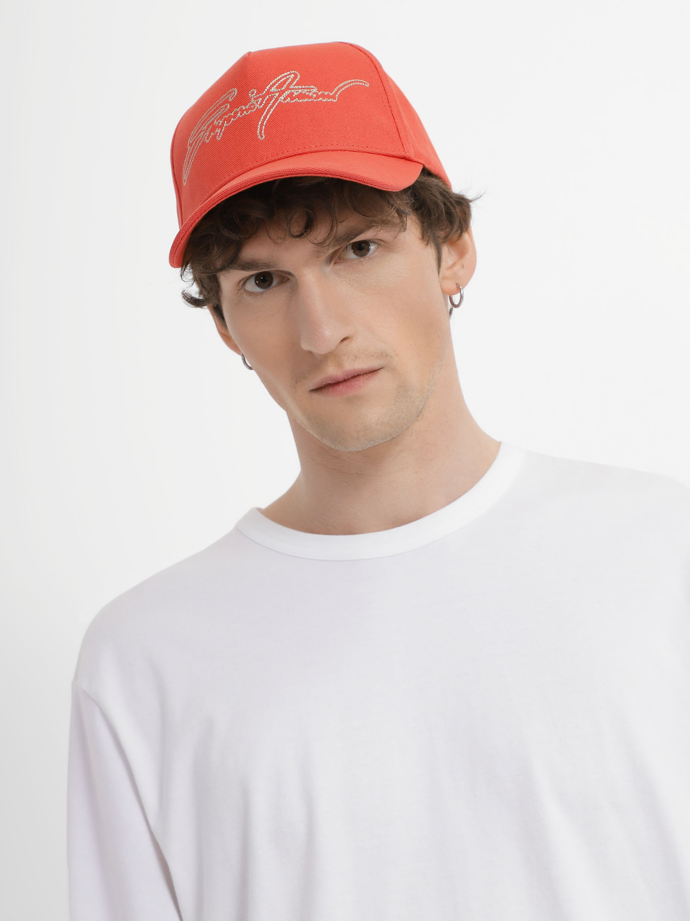 Шапки и кепки Emporio Armani модель 627524-3R591-00074 Шапки и кепки Emporio Armani модель 627524-3R591-00074 Фото