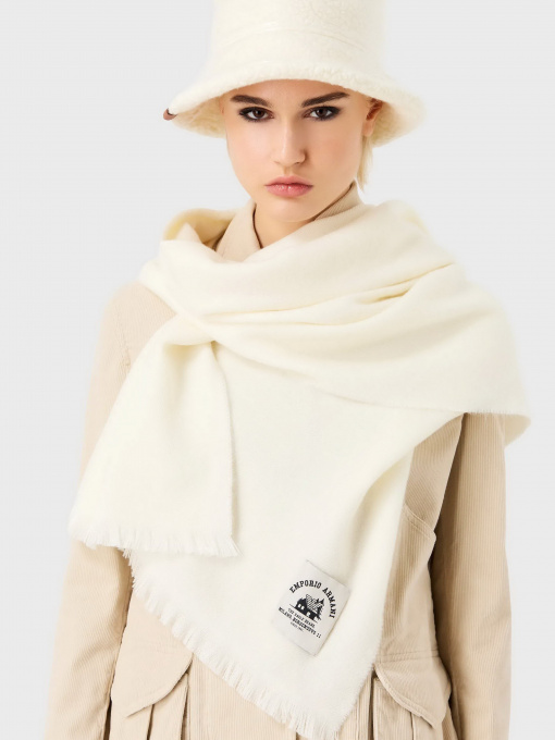 Шарфы и платки Emporio Armani CHALET модель 635244-3F432-13240 Фото