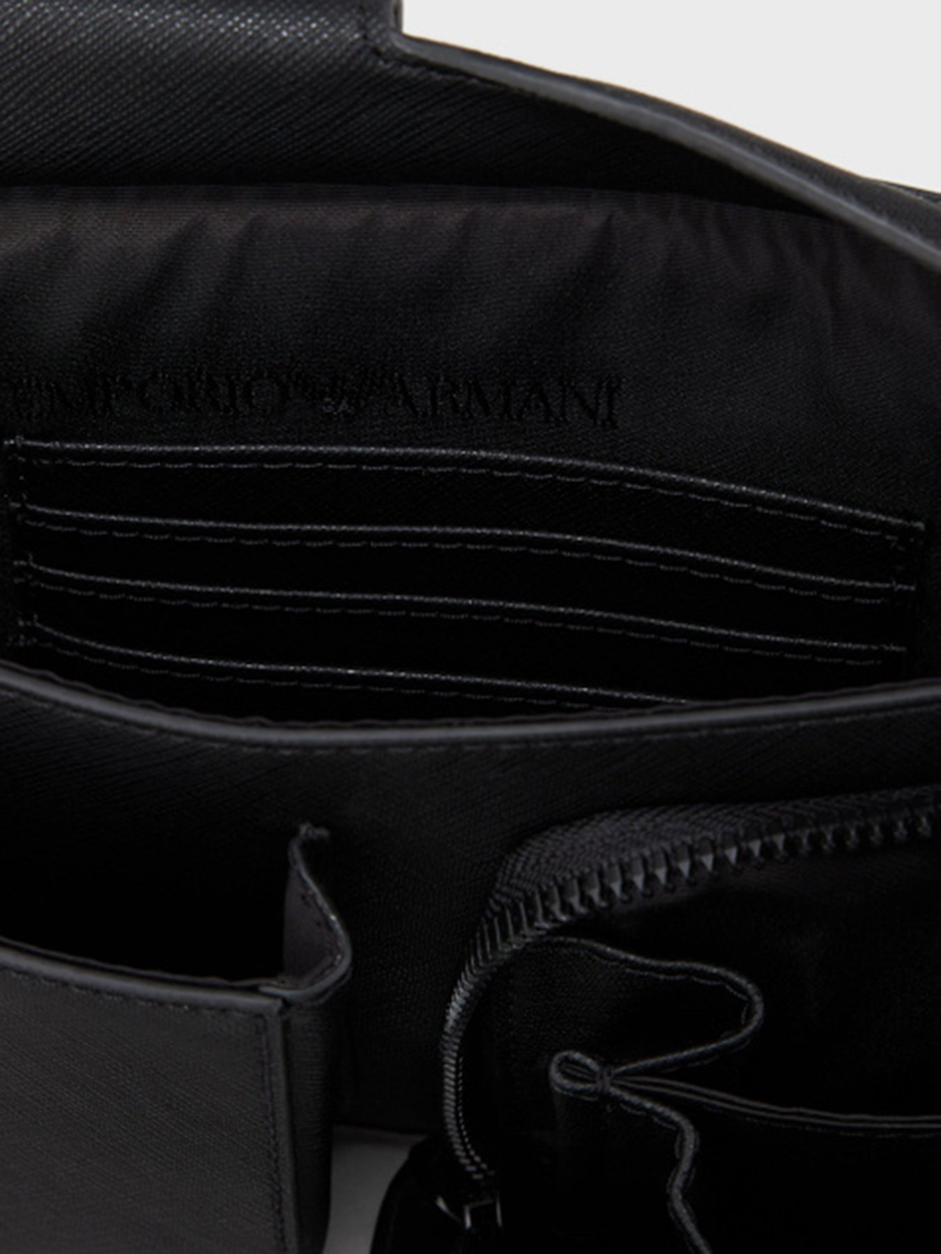 Сумки Emporio Armani модель Y4R320-Y020V-81072 Фото