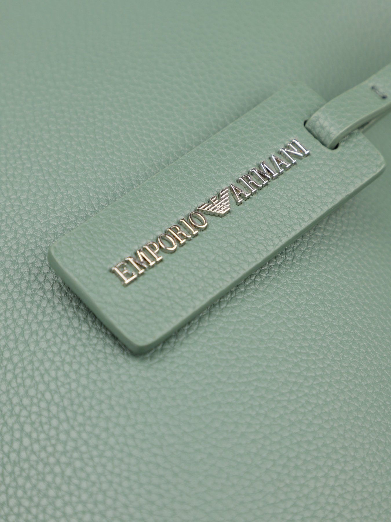 Сумки Emporio Armani модель Y3D165-YFO5E-81328 Сумки Emporio Armani модель Y3D165-YFO5E-81328 Фото