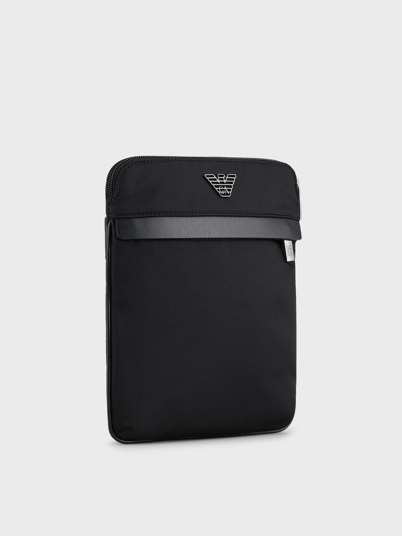 Сумки Emporio Armani модель Y4M185-Y139J-80001 Сумки Emporio Armani модель Y4M185-Y139J-80001 Фото