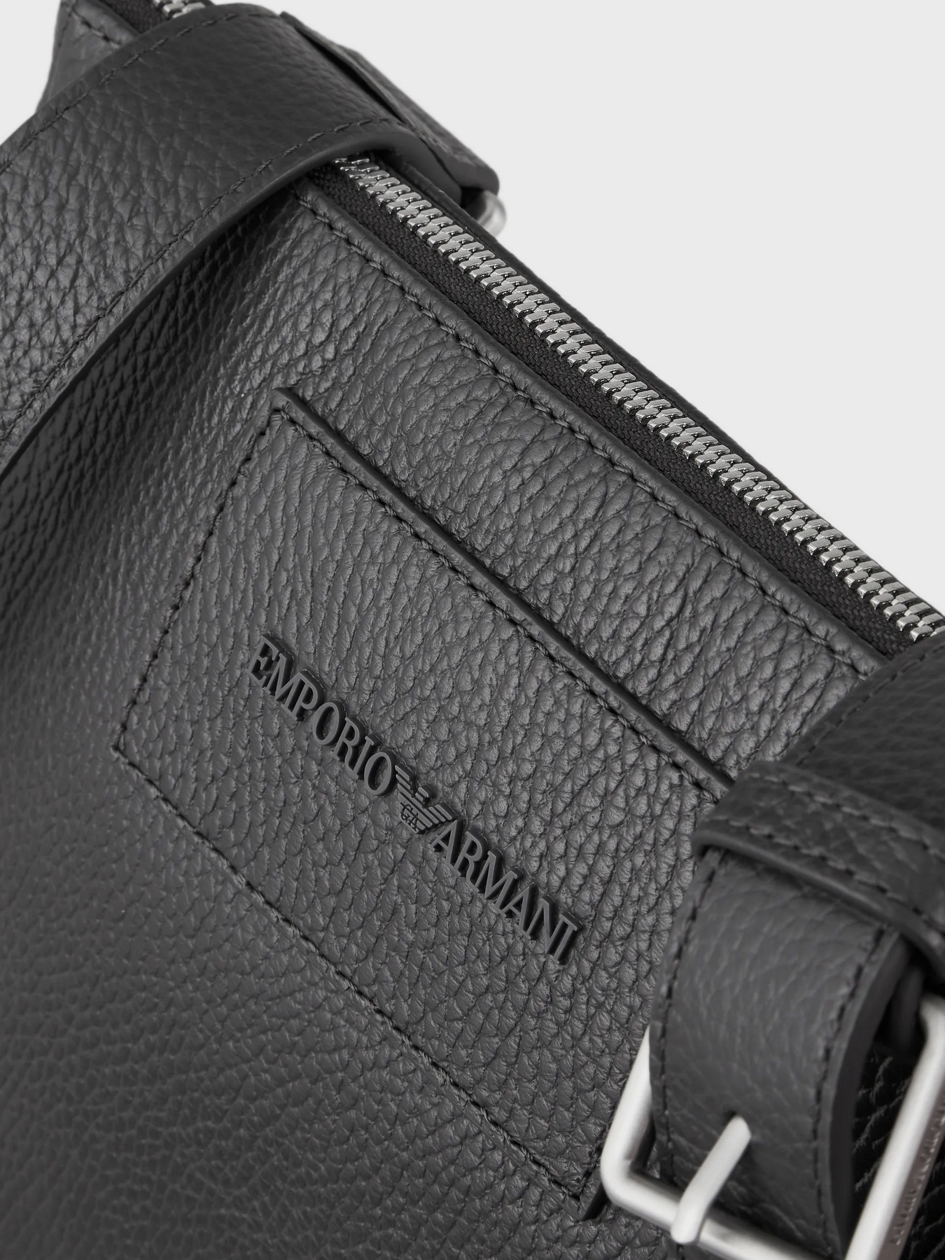 Сумки Emporio Armani модель Y4M252-Y068E-89557 Фото