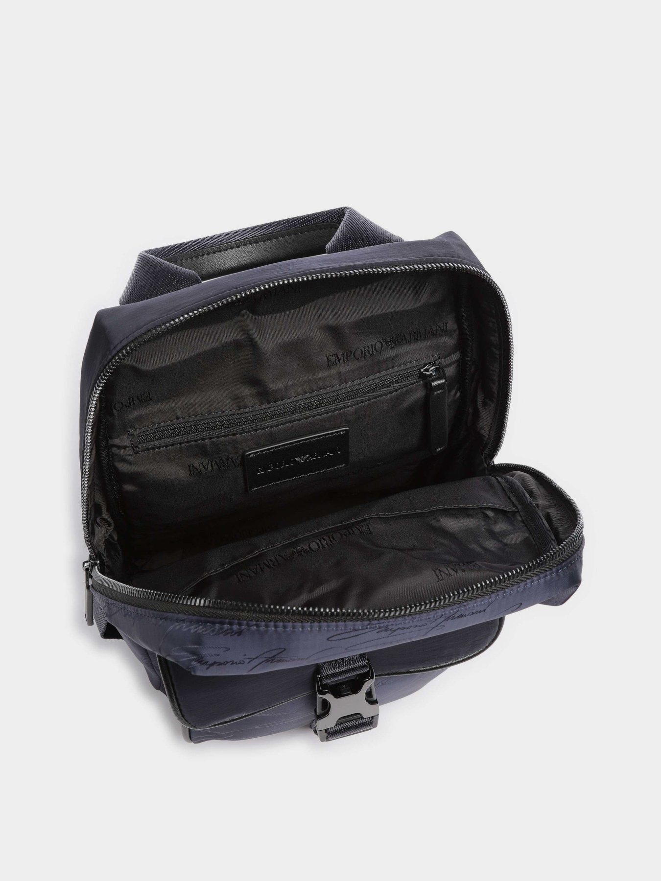 Сумки Emporio Armani модель Y4O402-Y202J-87077 Сумки Emporio Armani модель Y4O402-Y202J-87077 Фото