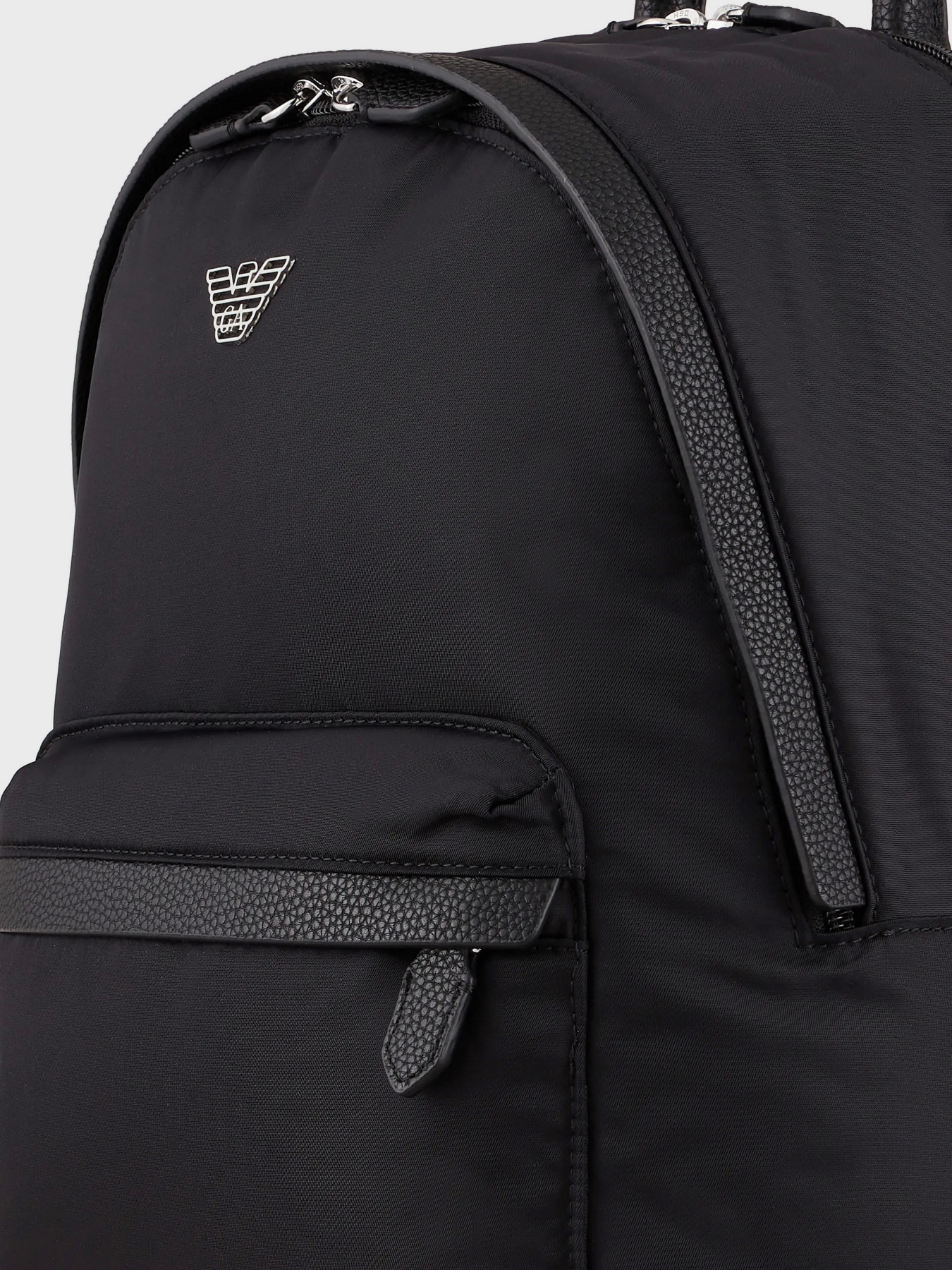 Рюкзаки Emporio Armani Travel Essentials модель Y3L111-YVL7E-80001 Фото