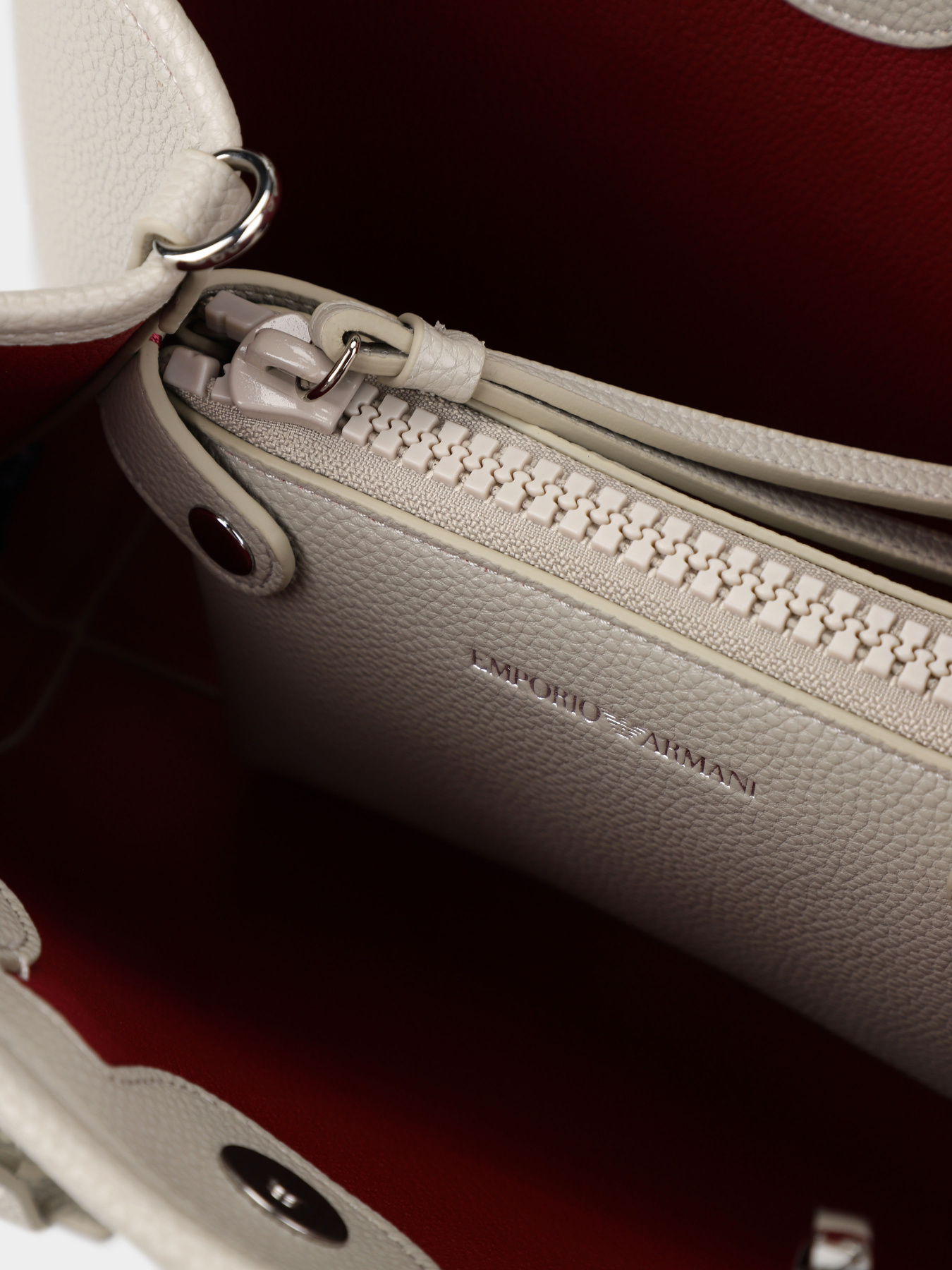 Сумки Emporio Armani модель Y3D166-YFO5E-80568 Фото