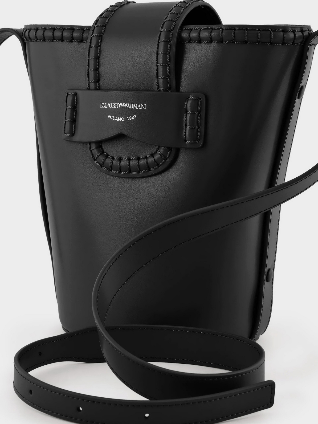 Сумки Emporio Armani Icon Project модель Y3E233-YWO2E-80001 Фото