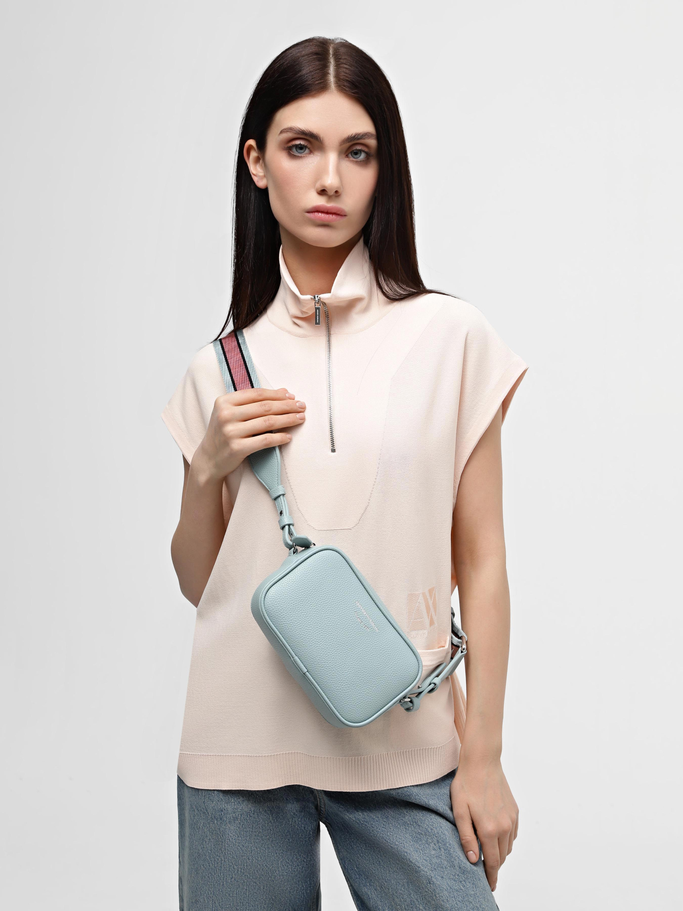 Сумки Emporio Armani MYEA модель Y3H276-YFO5E-80653 Фото