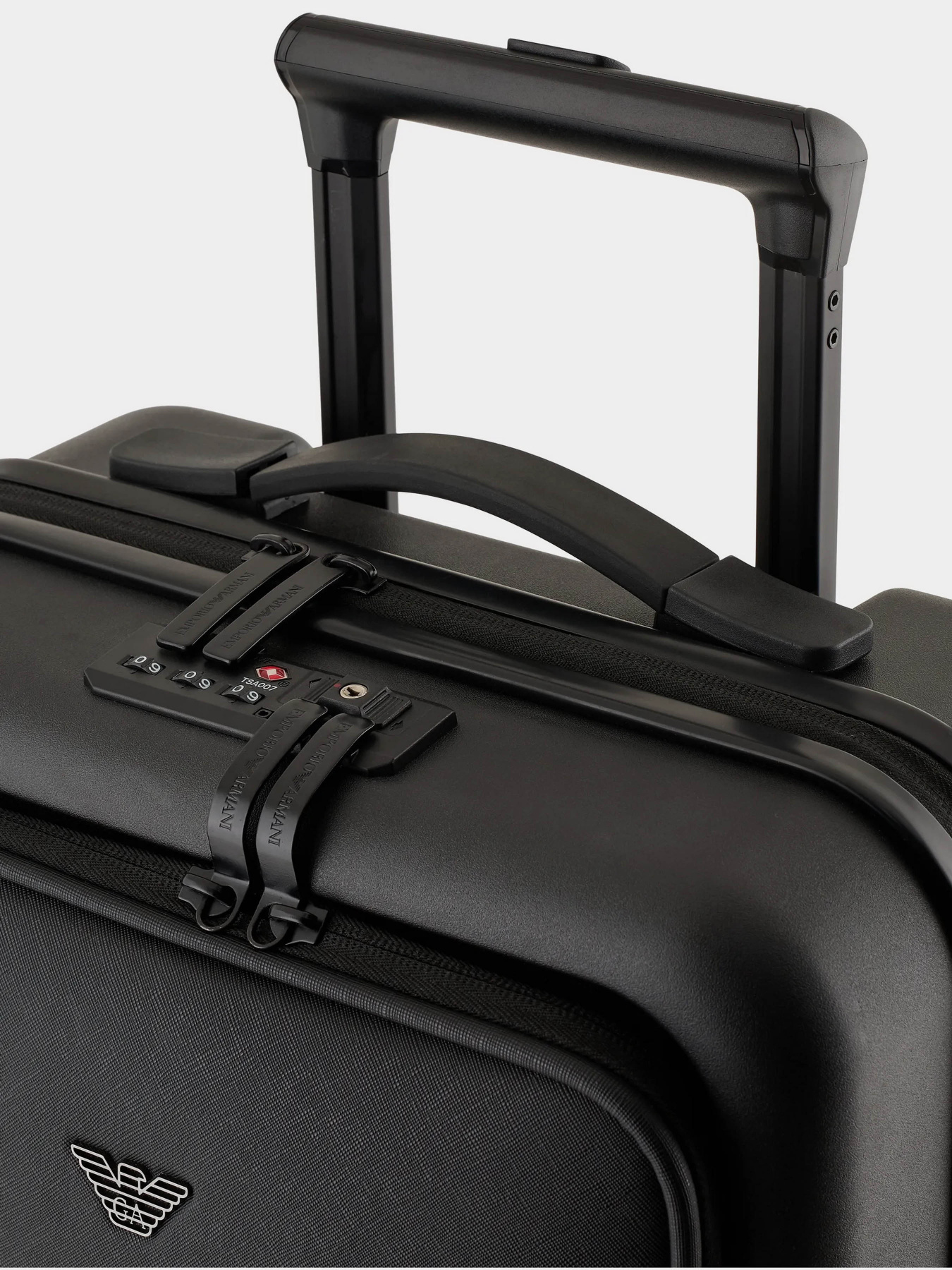 Дорожні сумки та валізи Emporio Armani модель Y4Q367-Y138E-81072 Фото