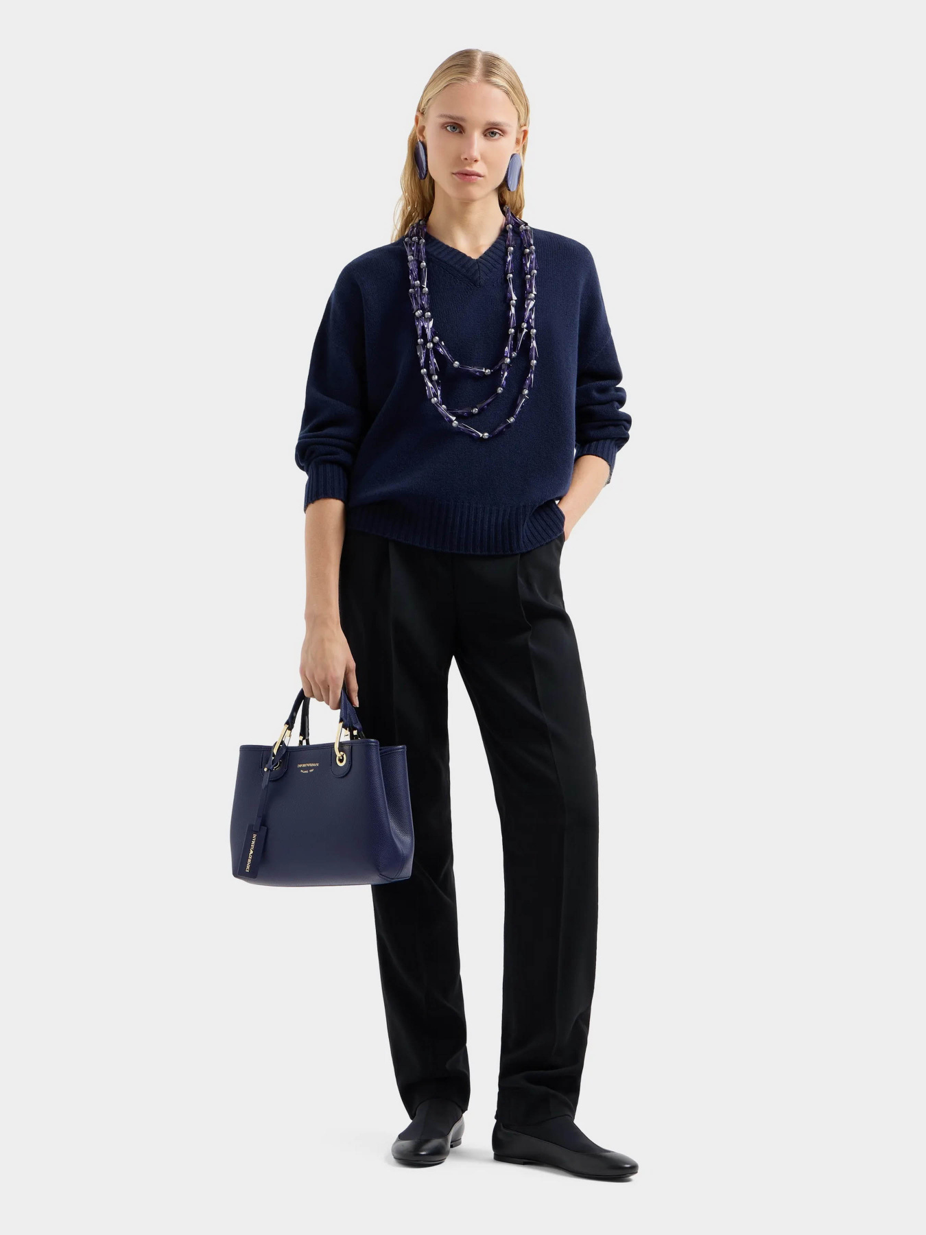 Сумки Emporio Armani модель EW000361-AF12036-MB051 Сумки Emporio Armani модель EW000361-AF12036-MB051 Фото