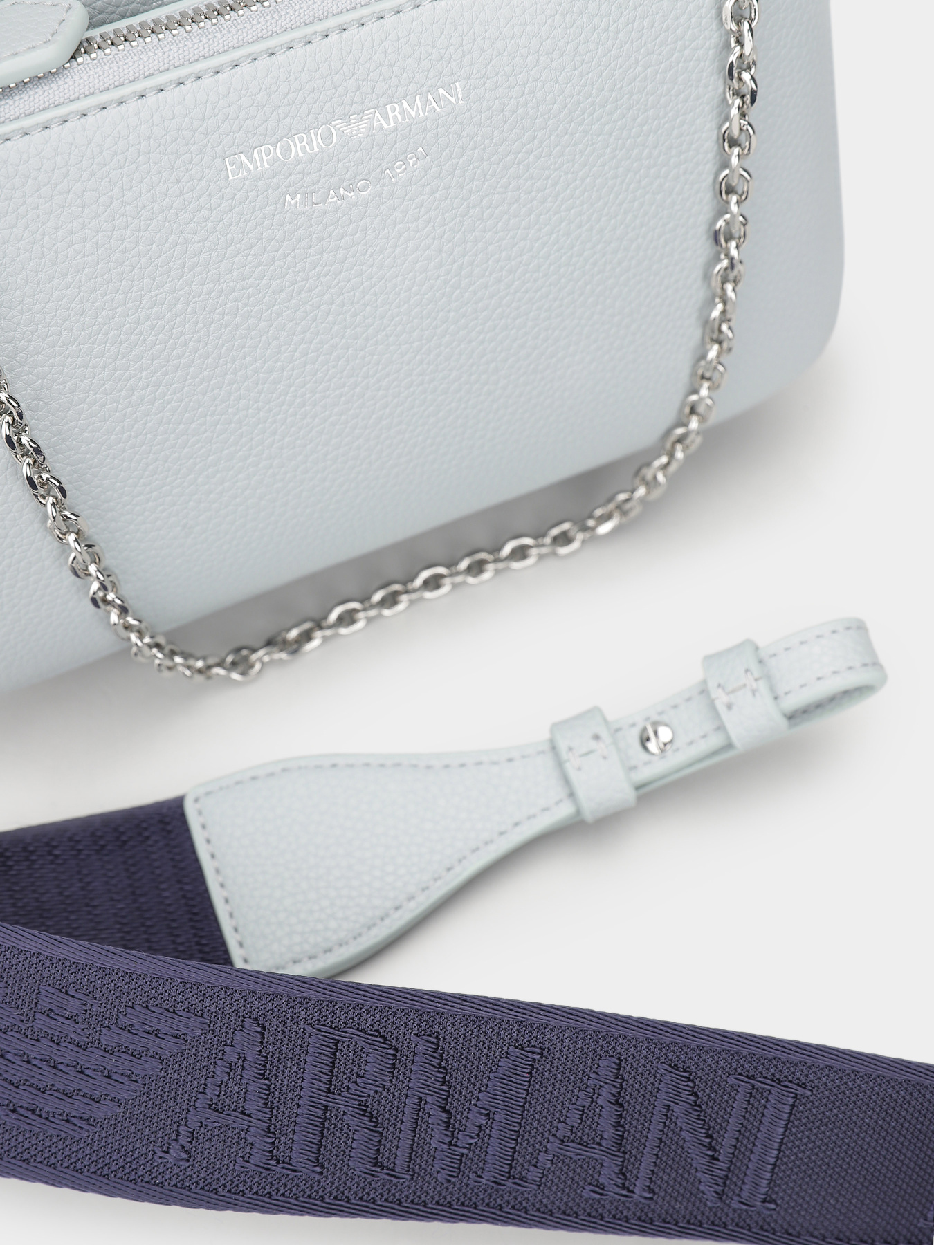 Сумки Emporio Armani модель EW000540-AF12036-M8052 Сумки Emporio Armani модель EW000540-AF12036-M8052 Фото