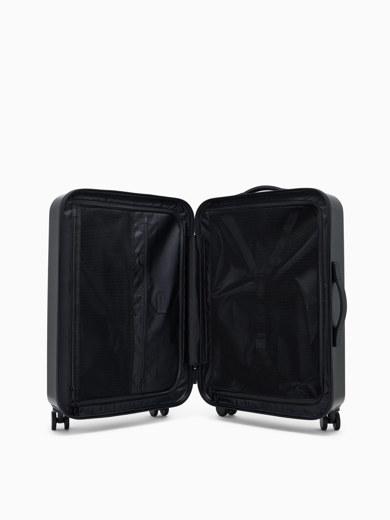 Дорожные сумки и чемоданы Emporio Armani модель EM002547-AF13805-UC001 Дорожные сумки и чемоданы Emporio Armani модель EM002547-AF13805-UC001 Фото