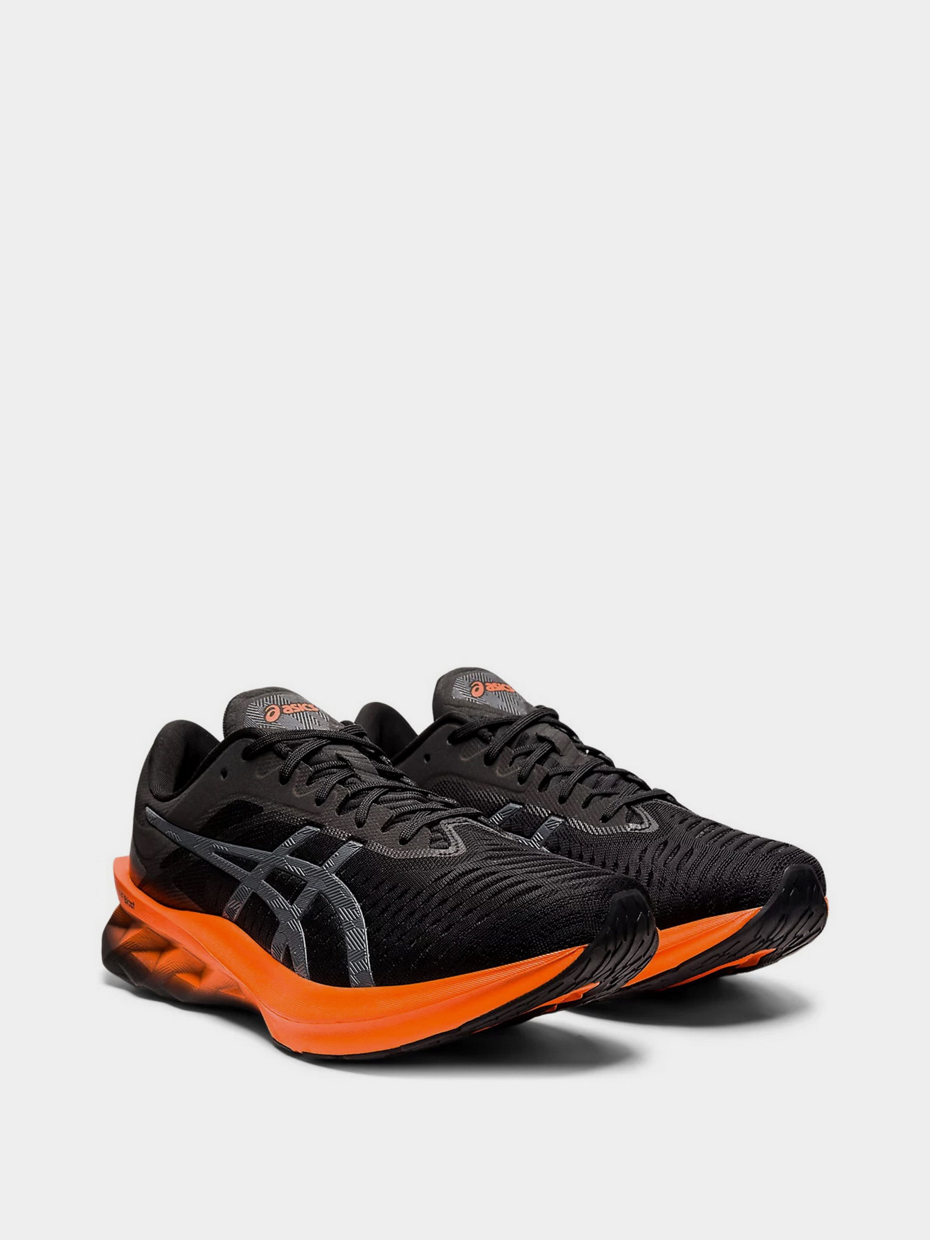 Кроссовки Asics NOVABLAST модель 1011A681-004 Фото