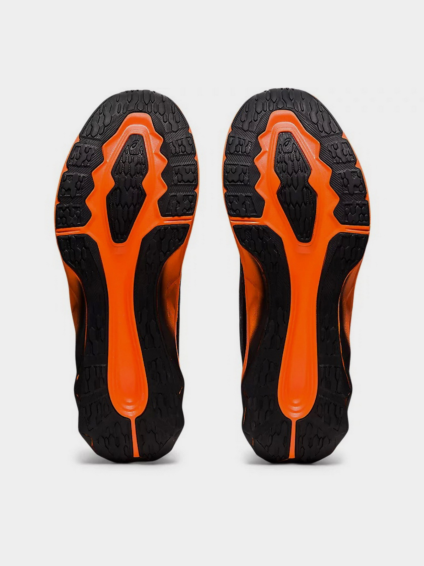 Кроссовки Asics NOVABLAST модель 1011A681-004 Фото