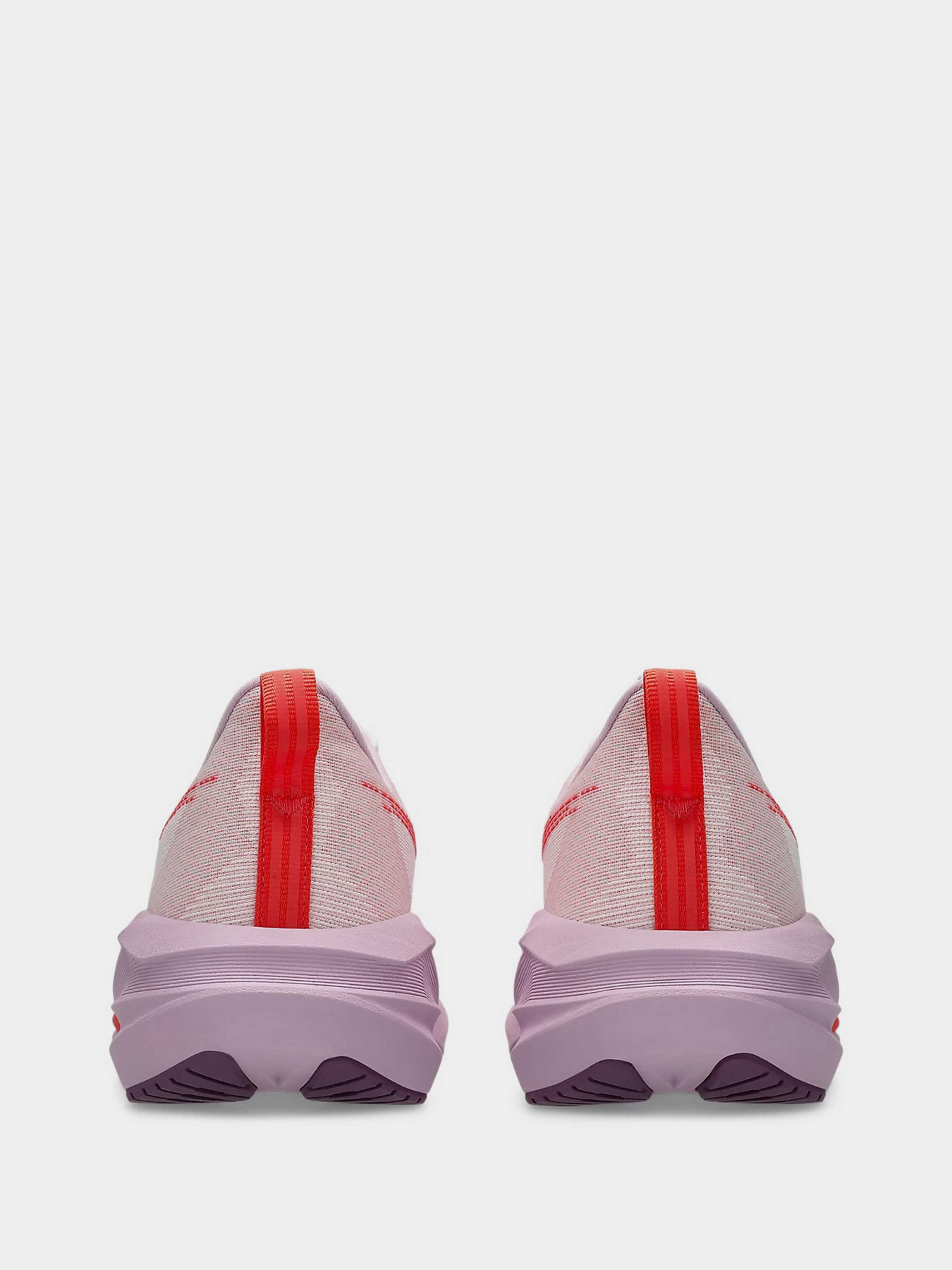 Кроссовки Asics NOVABLAST 5 модель 1012B765-101 Кроссовки Asics NOVABLAST 5 модель 1012B765-101 Фото