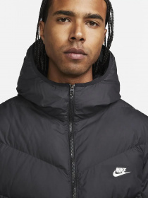 Куртки та дублянки NIKE Sportswear Storm-FIT Windrunner модель DR9609-010 Фото