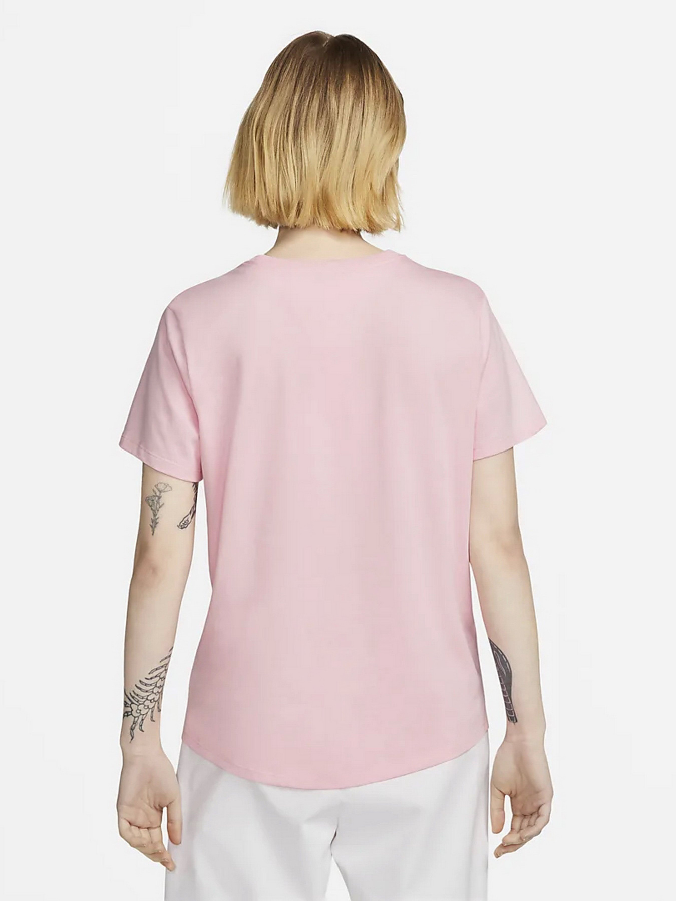 Футболки і поло NIKE W NSW TEE CLUB модель DX7902-690 Футболки і поло NIKE W NSW TEE CLUB модель DX7902-690 Фото