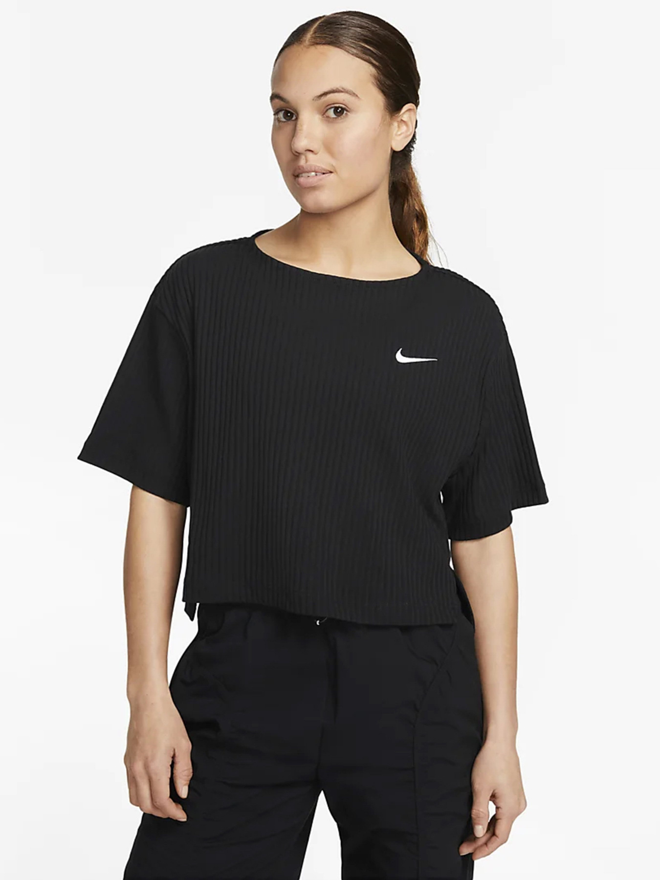 Футболки и поло NIKE Sportswear модель DV7870-010 Футболки и поло NIKE Sportswear модель DV7870-010 Фото
