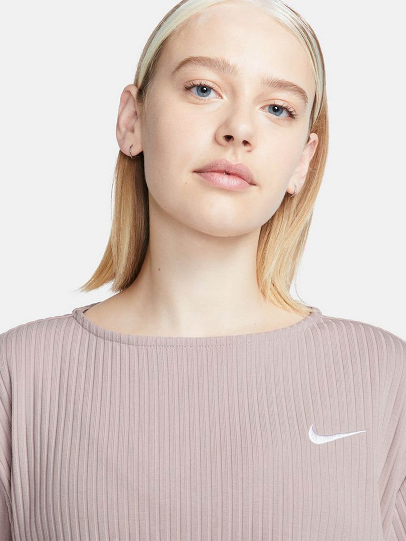 Футболки и поло NIKE NSW RIB JRSY SS модель DV7870-272 Футболки и поло NIKE NSW RIB JRSY SS модель DV7870-272 Фото