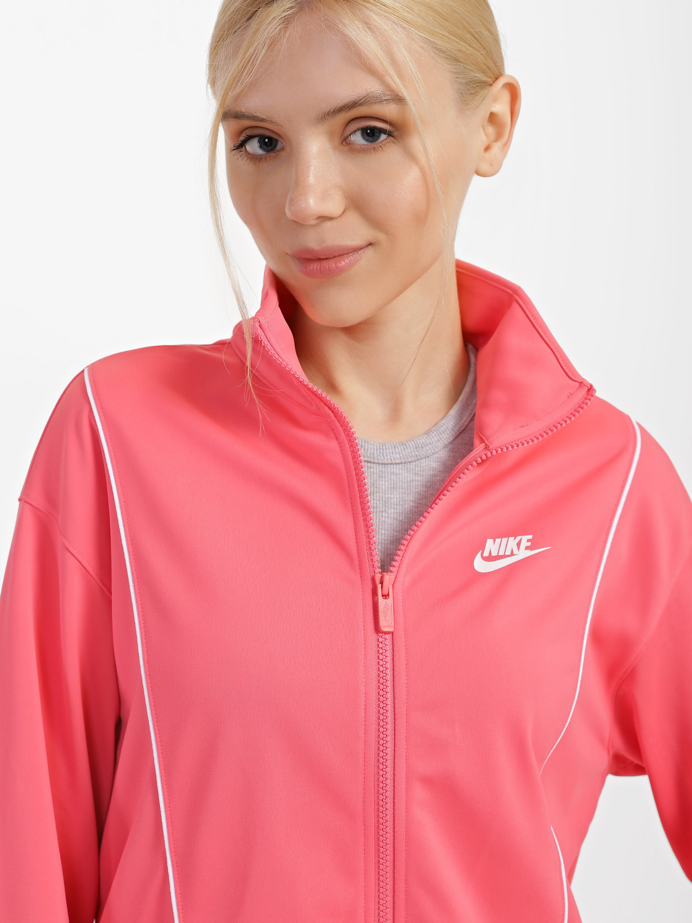 Костюми NIKE Sportswear Essential модель DD5860-894 Костюми NIKE Sportswear Essential модель DD5860-894 Фото