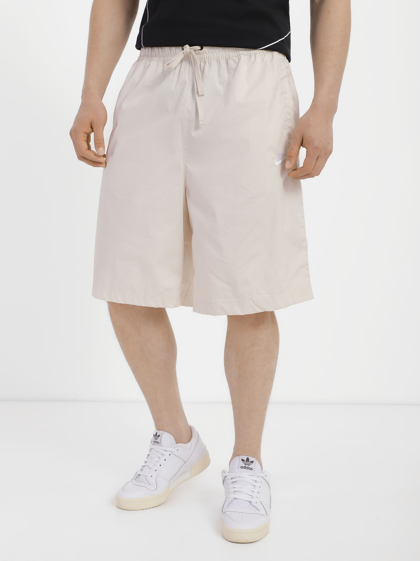 Шорти NIKE Sportswear Sport Essential модель DM6917-104 Фото