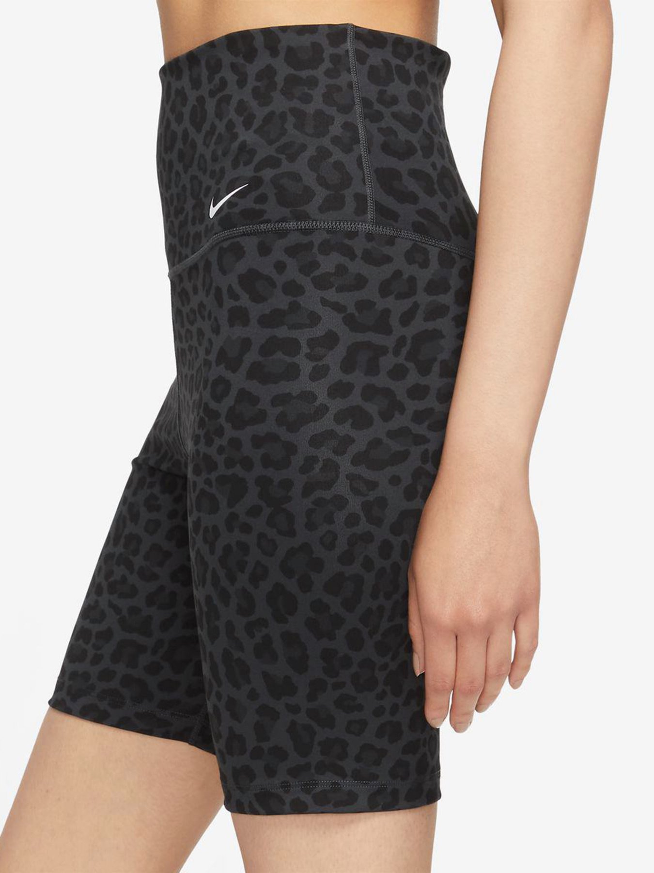Шорти NIKE One модель DX0122-070 Фото