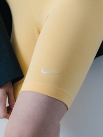 Шорти NIKE Sportswear Essentials модель CZ8526-795 Фото